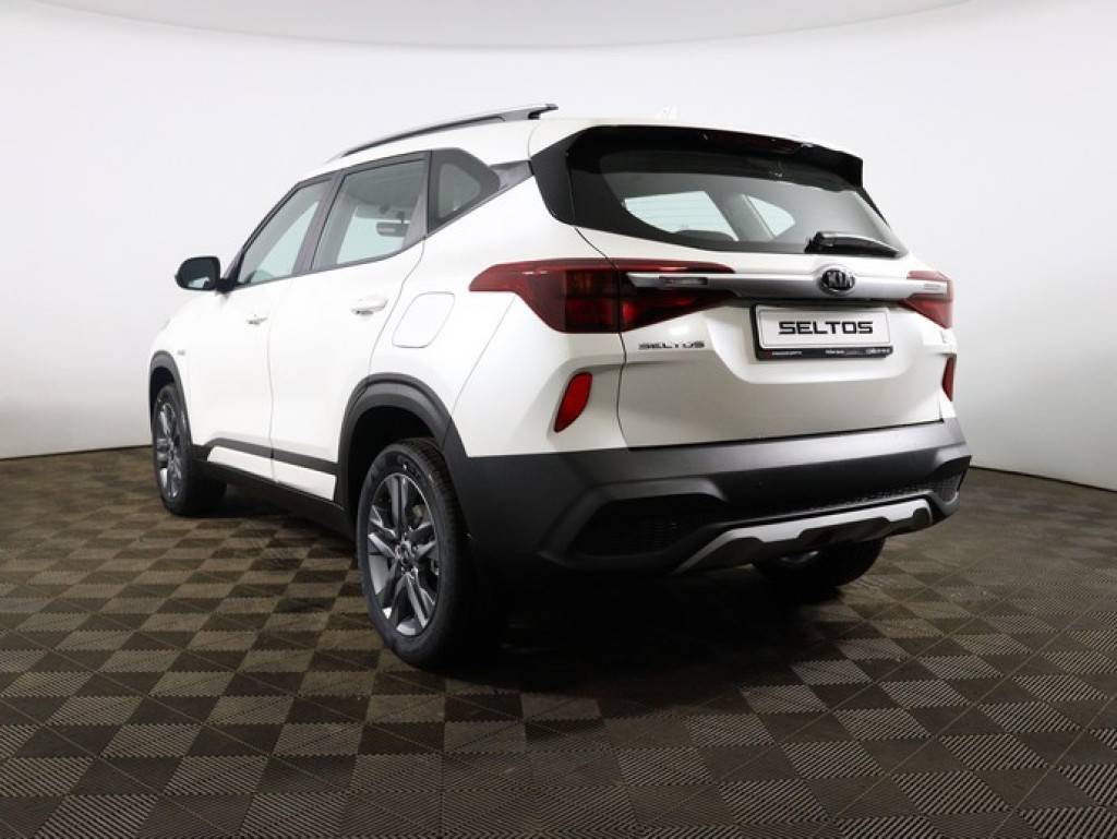 KIA Seltos Deluxe Edition 1.5 CVT