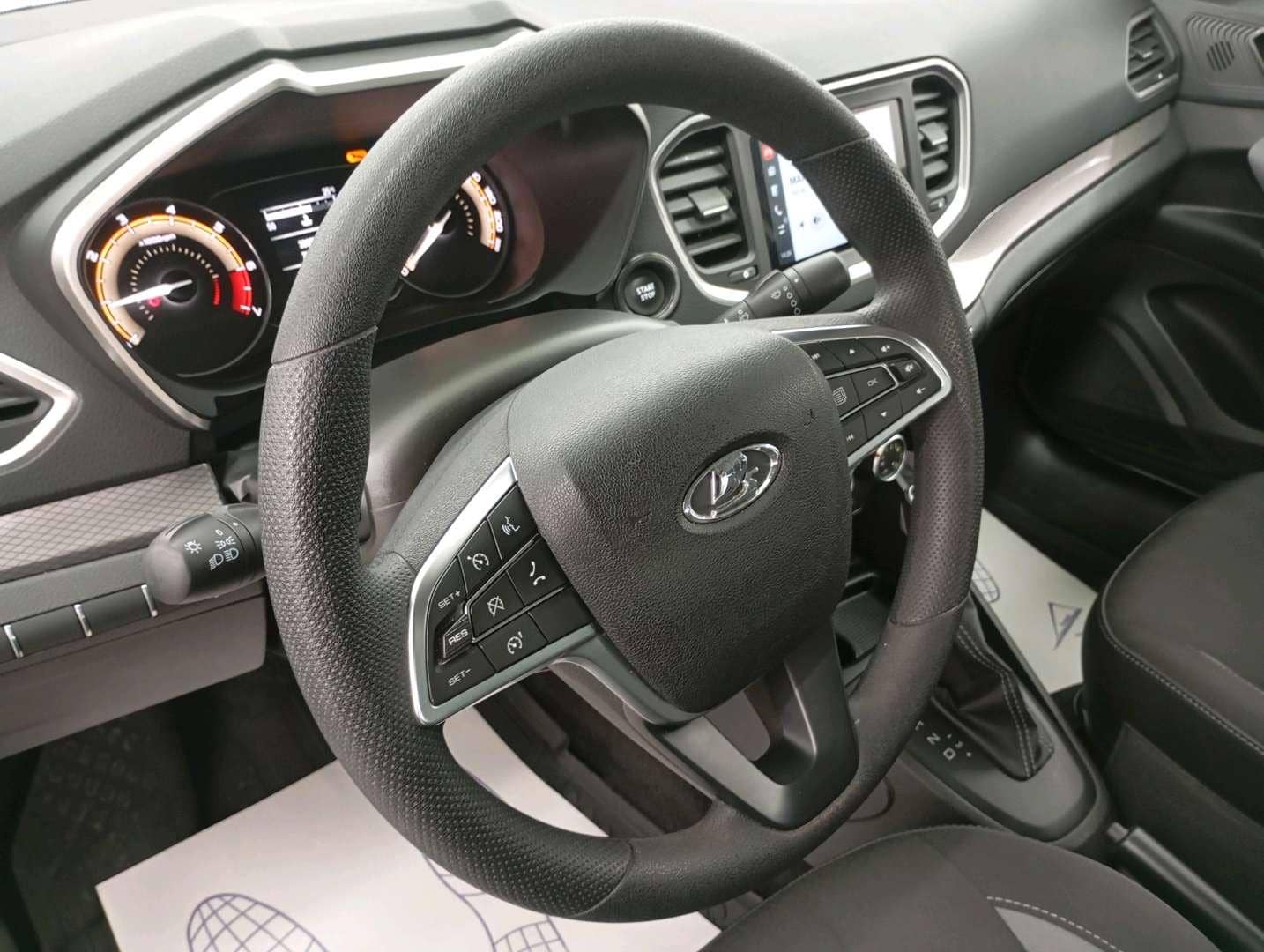 Lada Vesta седан,  39 632 км, 2024 года в лизинг