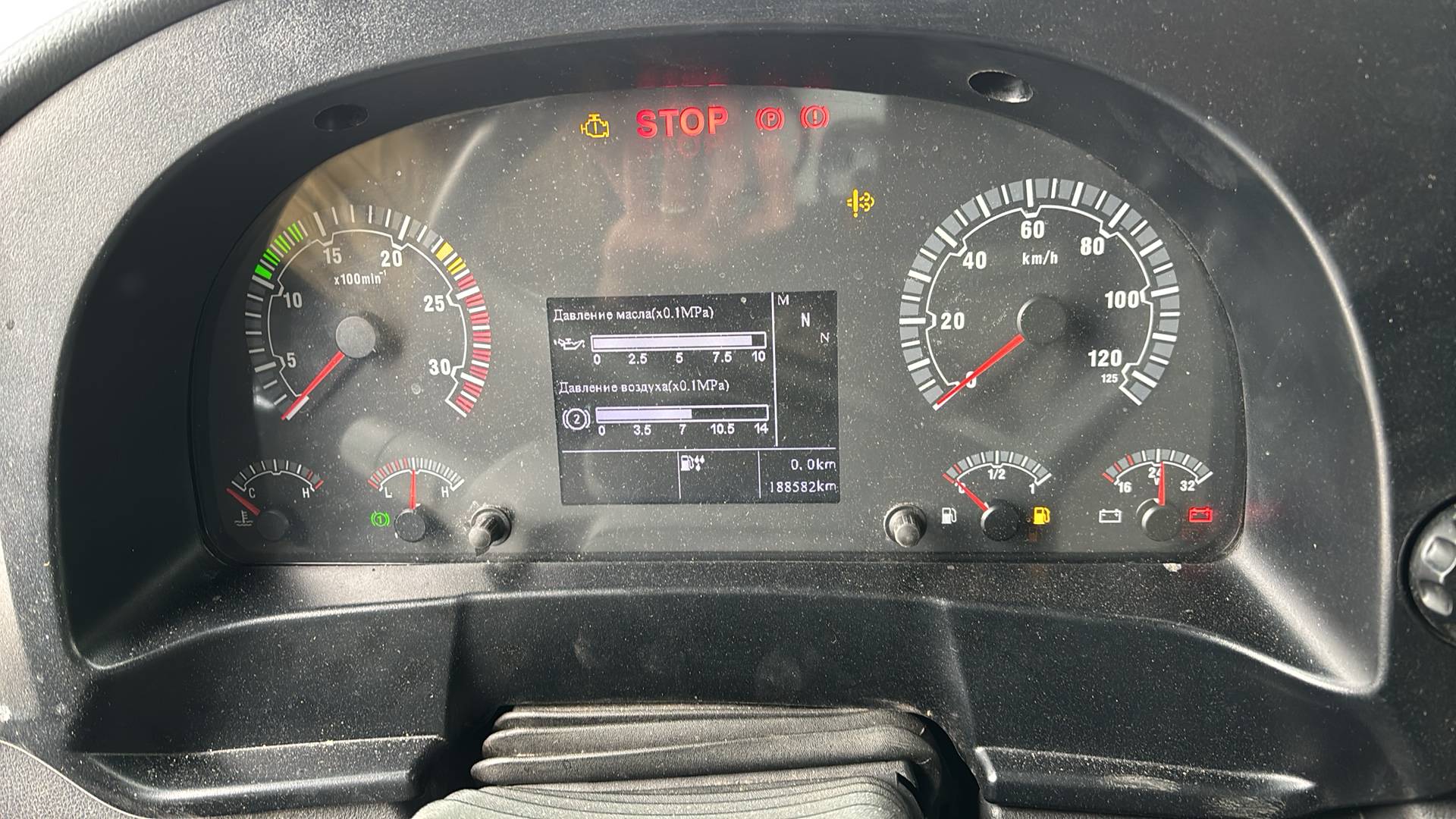 Sitrak ZZ4186V391HE,  188 582 км, 2023 года в лизинг