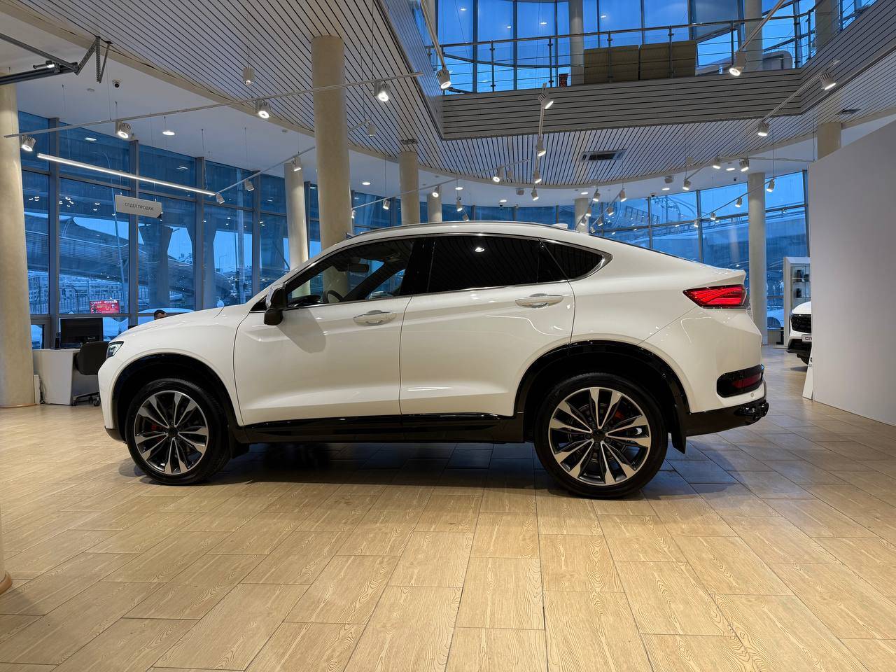 Knewstar 001 Flagship 2.0T 4WD 8AT