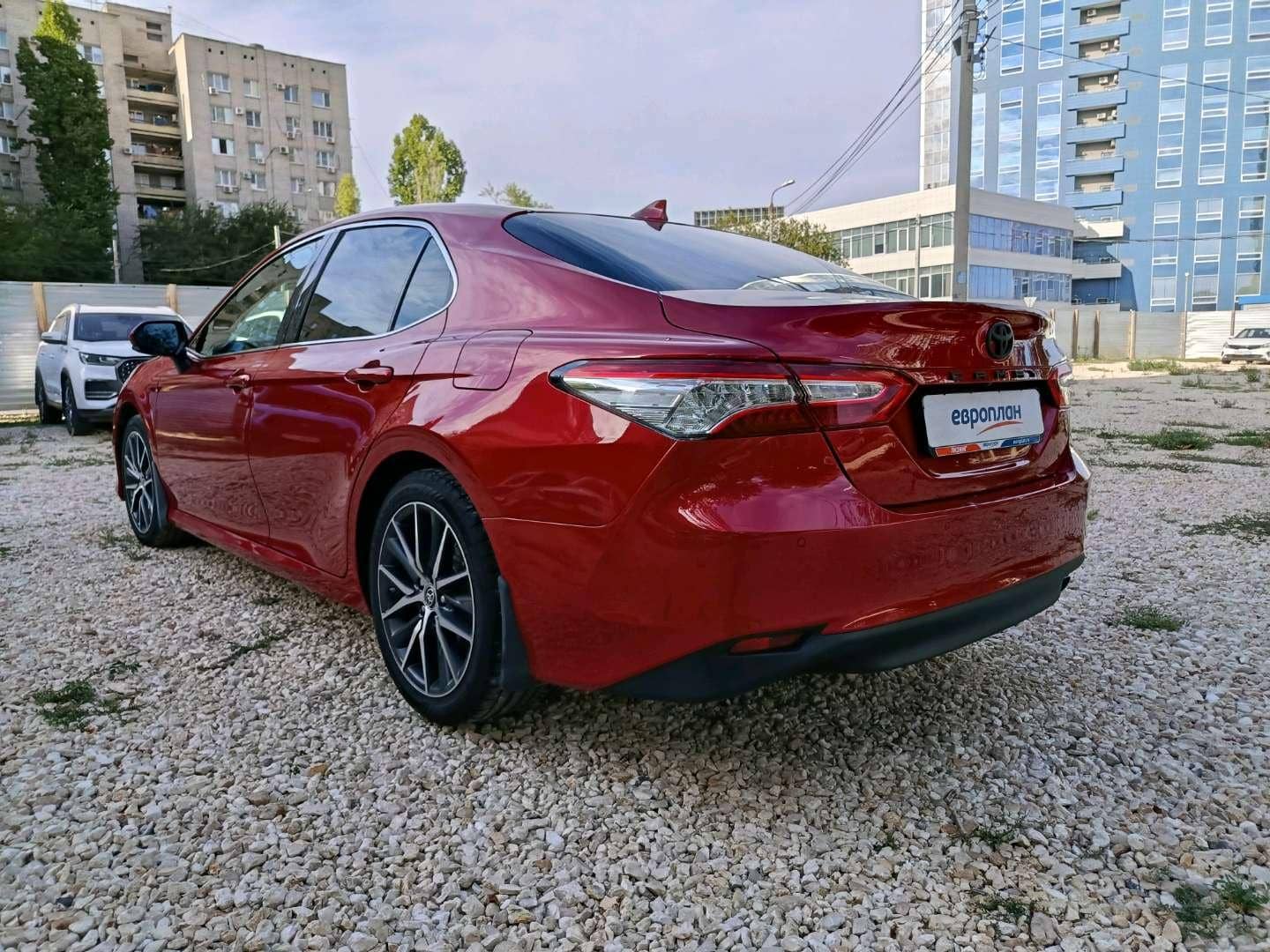 Toyota Camry,  98 589 км, 2021 года в лизинг