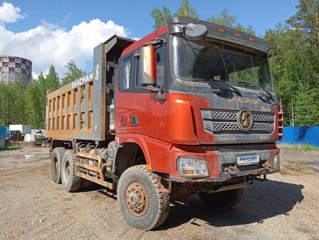 Shacman SX32586T385,  201 379 км, 2022 года в лизинг
