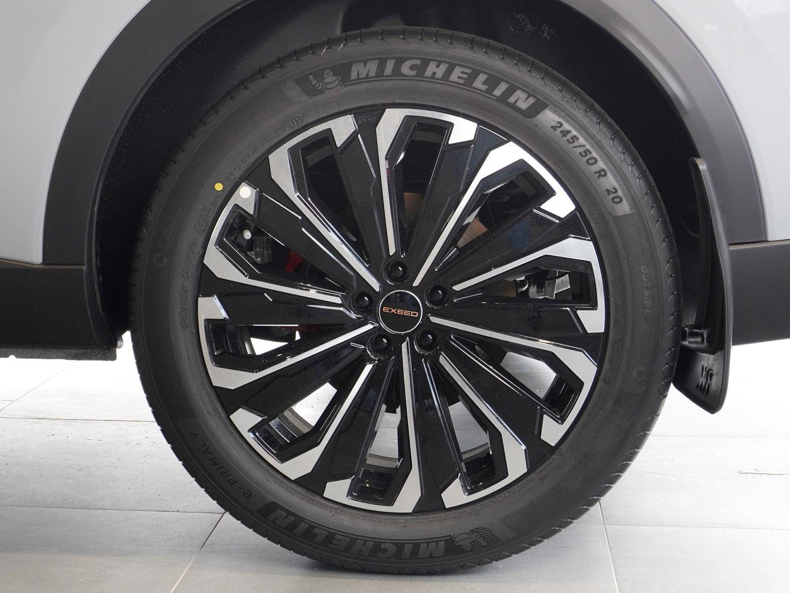 EXEED RX Urban 2.0 TGDI DCT7 AWD