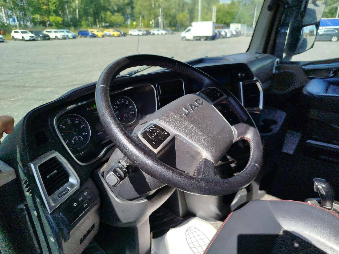 JAC K7 4x2 (2023),  329 033 км, 2023 года в лизинг