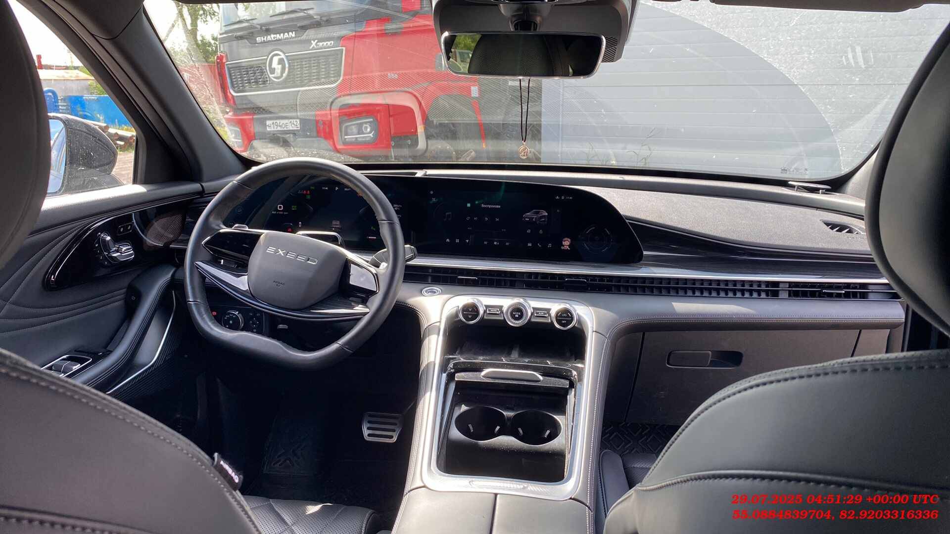 EXEED RX,  58 123 км, 2023 года в лизинг