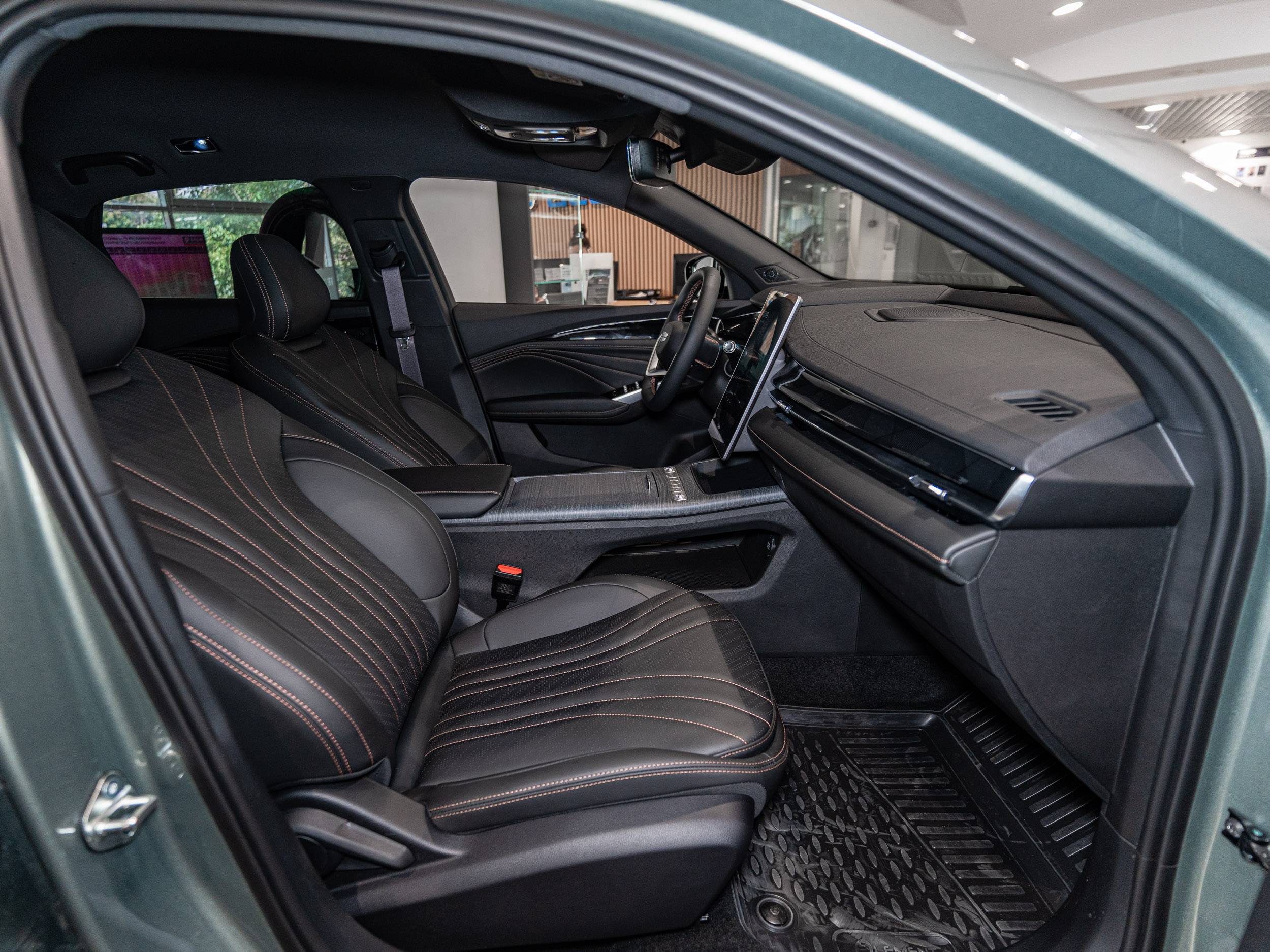 Geely Preface Flagship 2.0T 7DCT