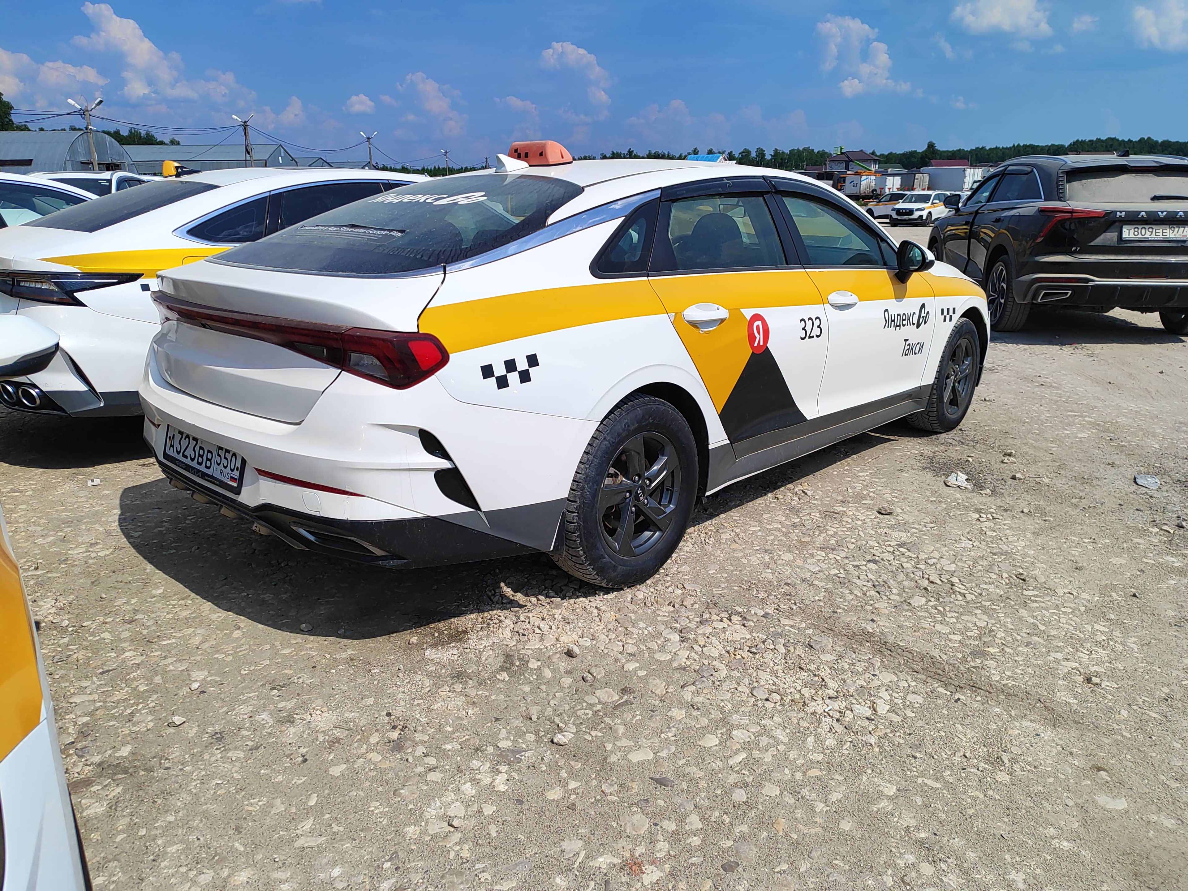 KIA K5,  215 241 км, 2021 года