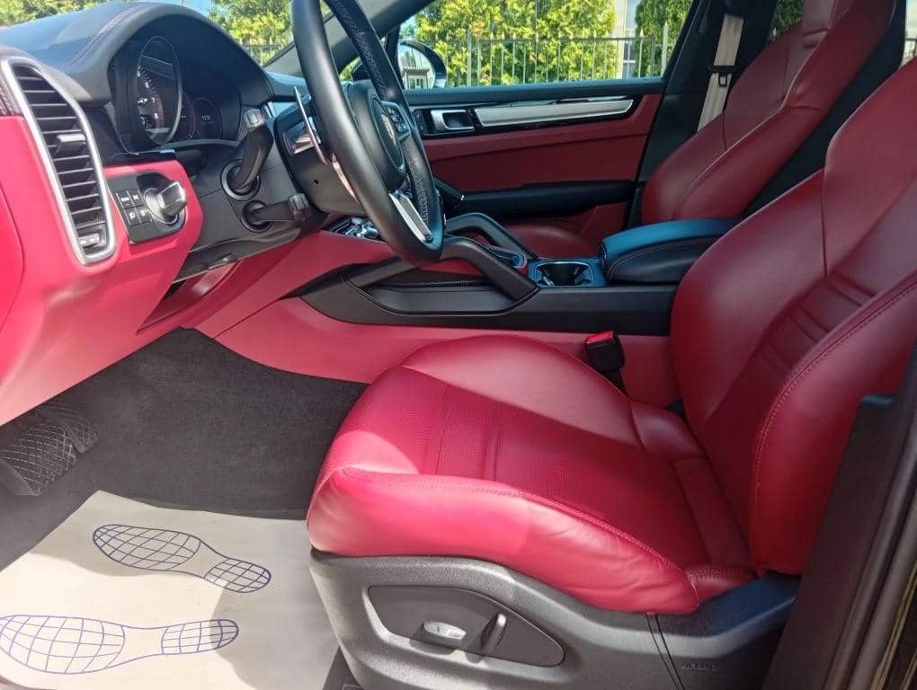Porsche Cayenne,  51 072 км, 2022 года в лизинг