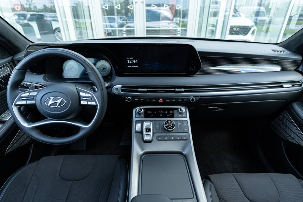 Hyundai Palisade Каллиграфи 2.2 дизель АТ (Calligraphy)