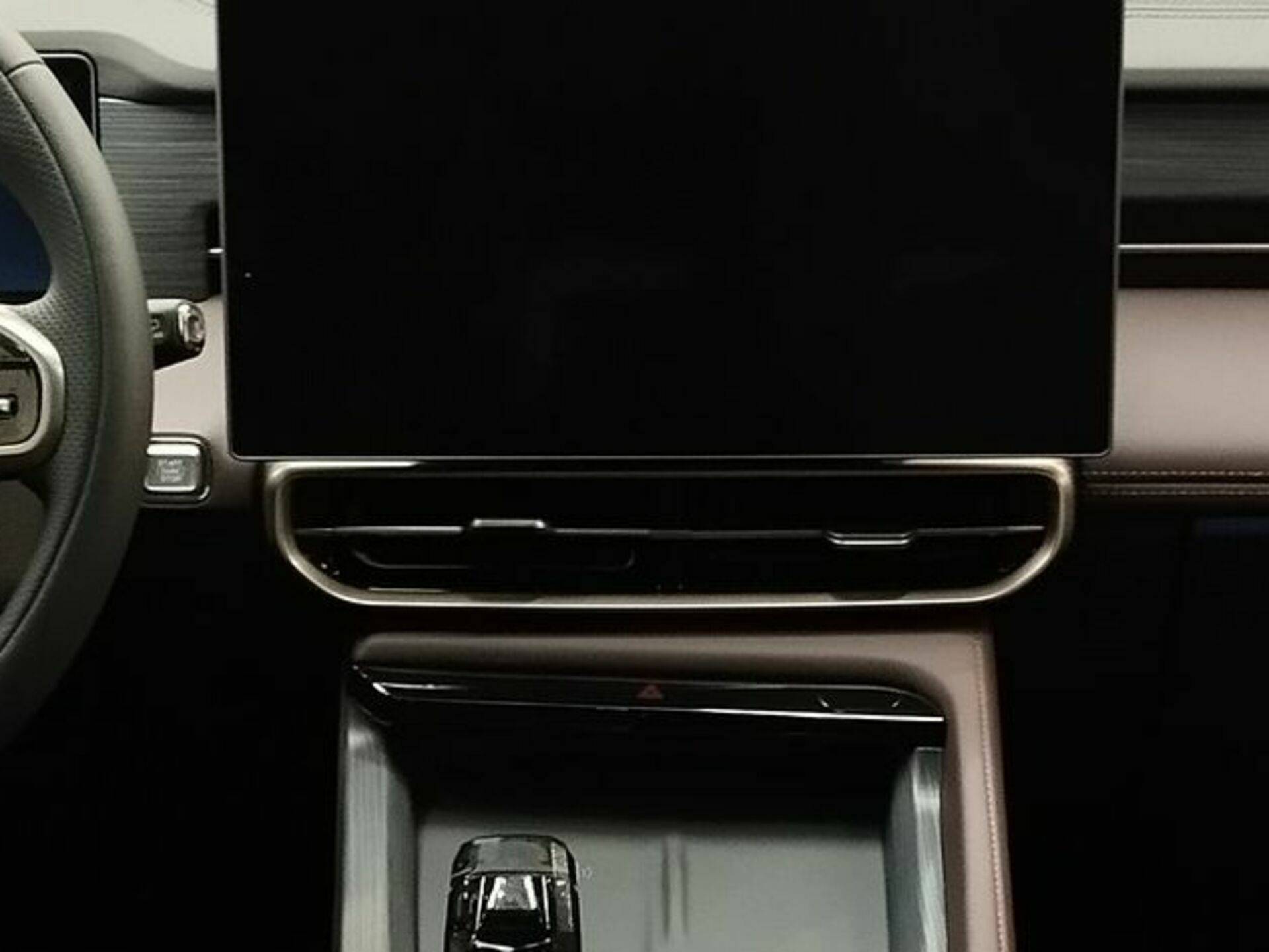 Soueast S09 2.0 AT Premium