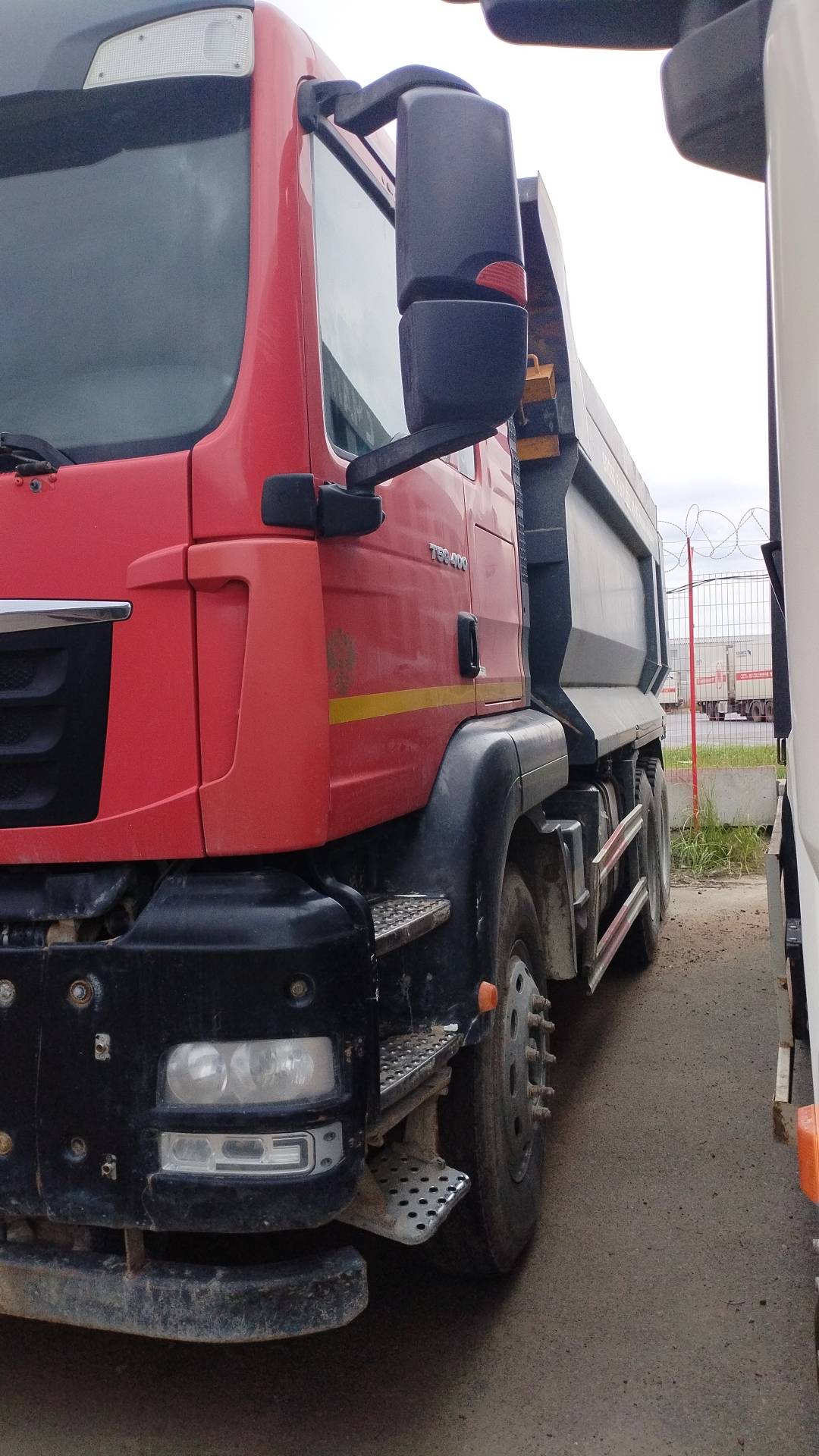 HOWO ZZ3257V384GE1 6x4,  274 739 км, 2022 года в лизинг
