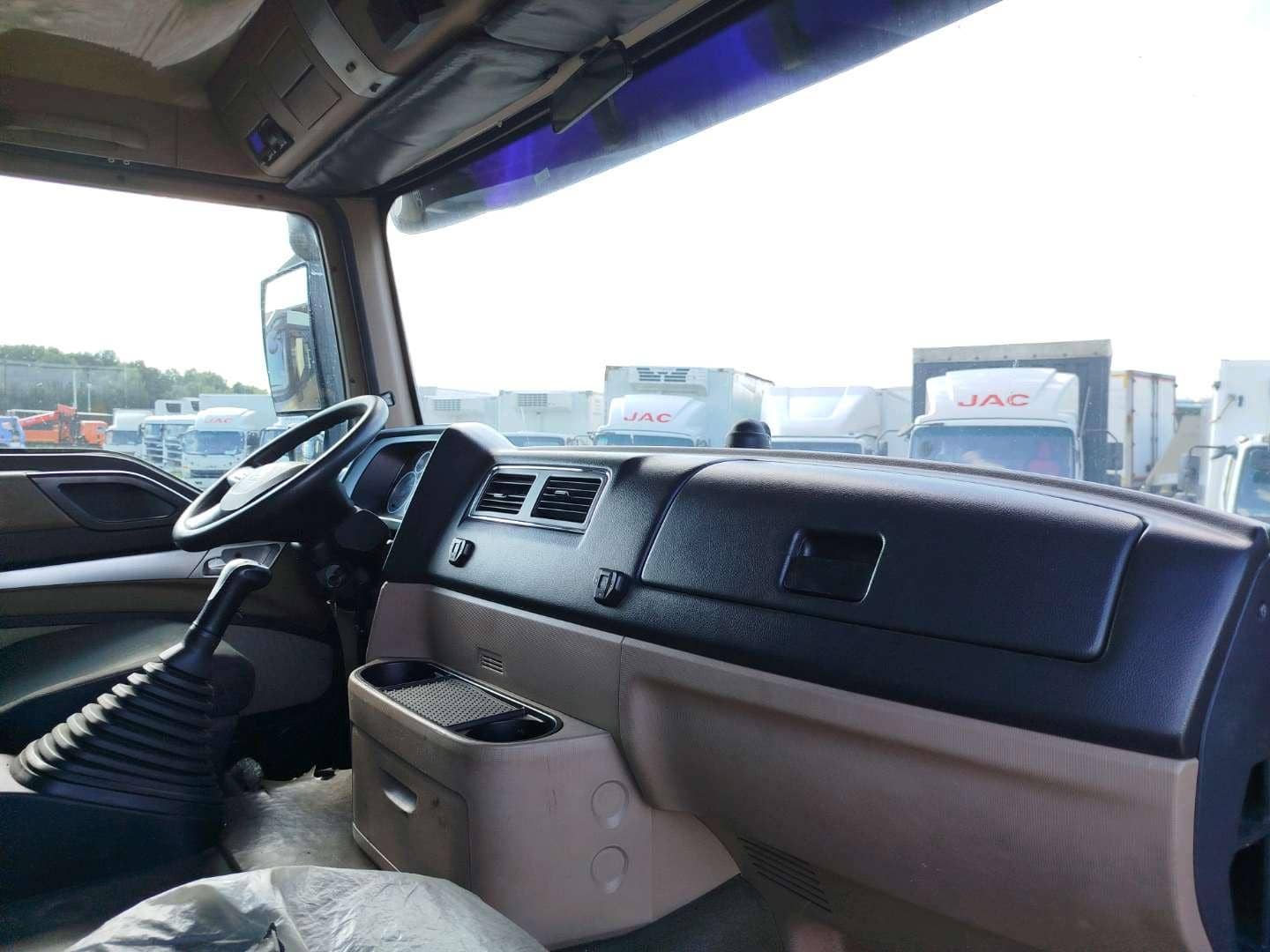 HOWO ZZ3256V384GE 6x4,  61 355 км, 2023 года в лизинг