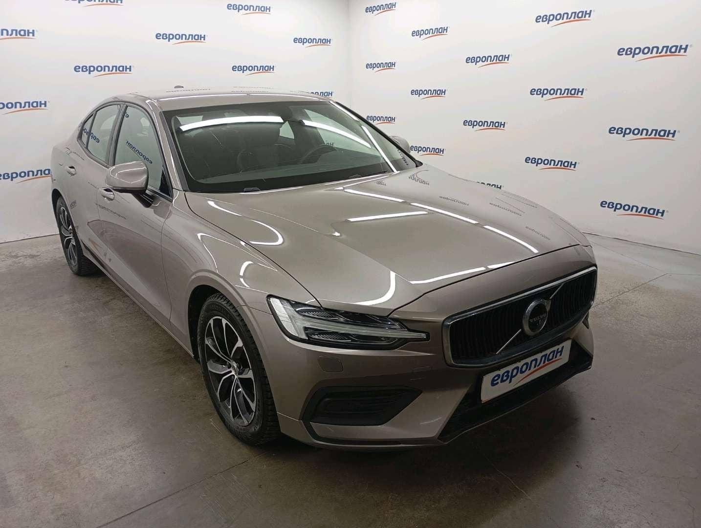Volvo S60,  79 623 км, 2020 года в лизинг