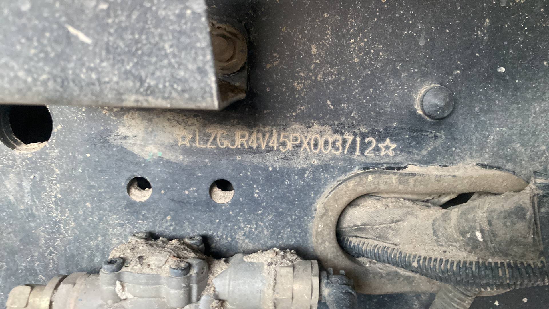 Shacman SX32586V384,  77 842 км, 2023 года в лизинг