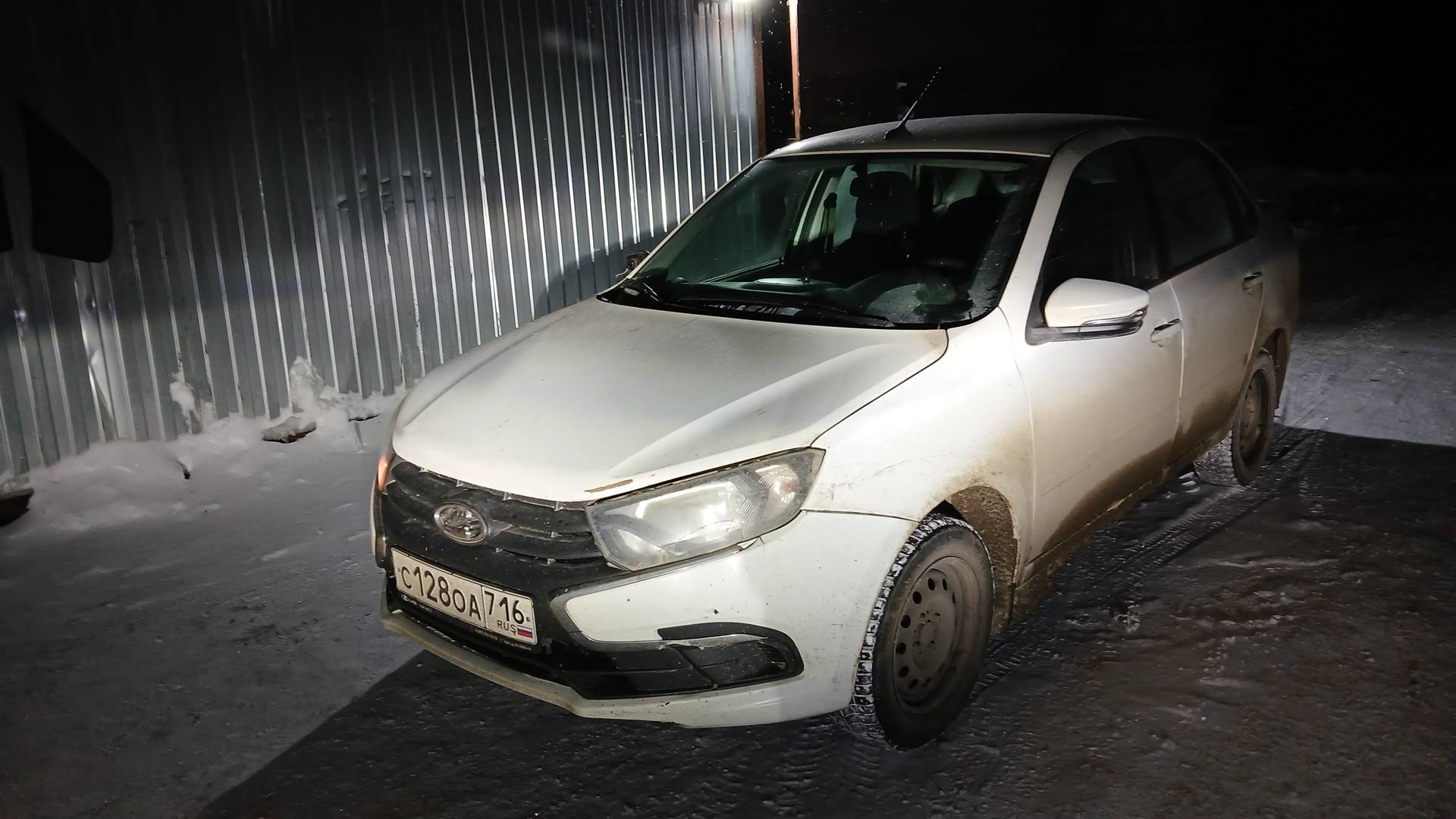 Lada Granta седан,  16 474 км, 2024 года в лизинг