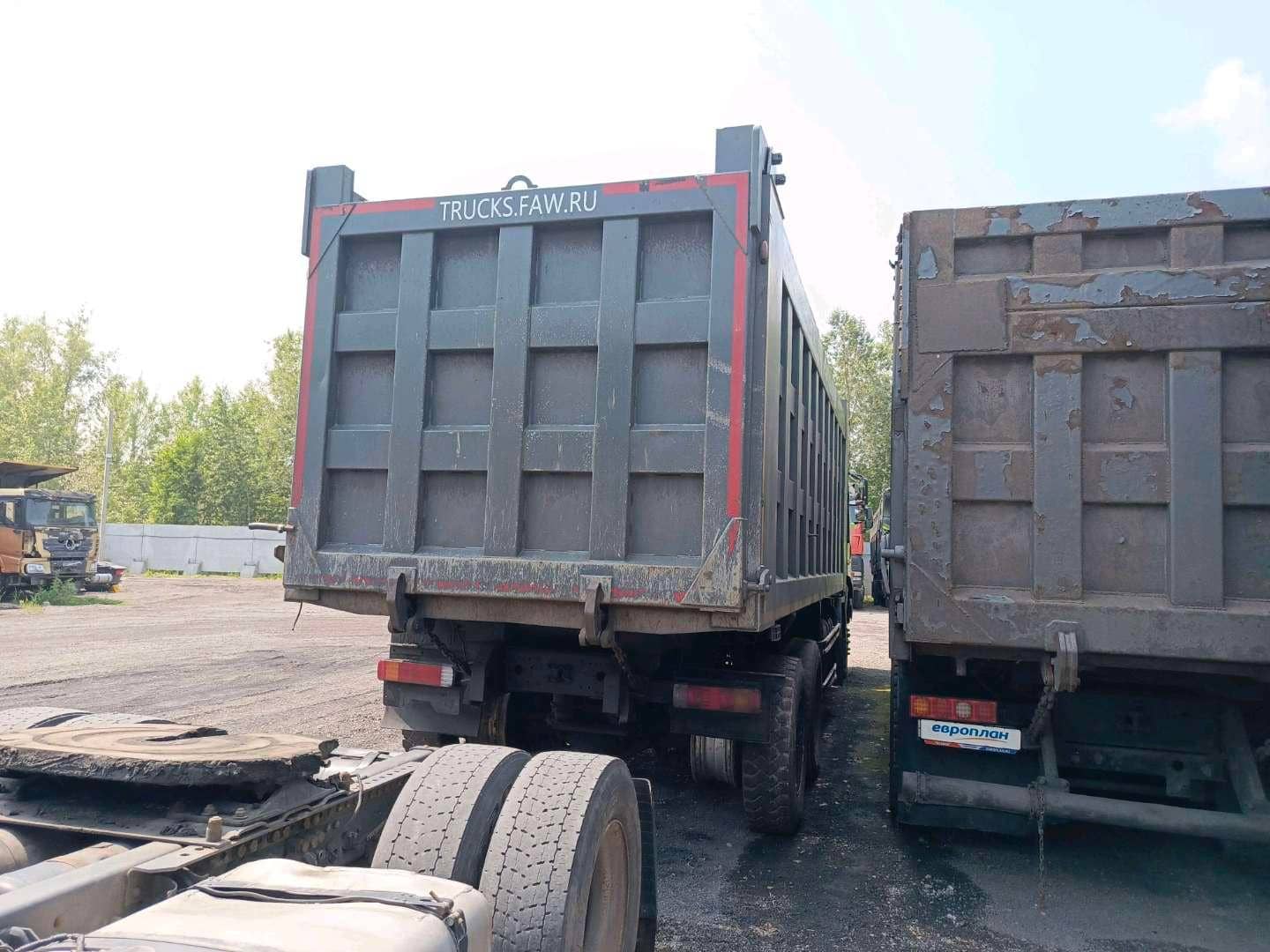 FAW CA3310P66K24T4E5 8х4,  208 570 км, 2023 года в лизинг