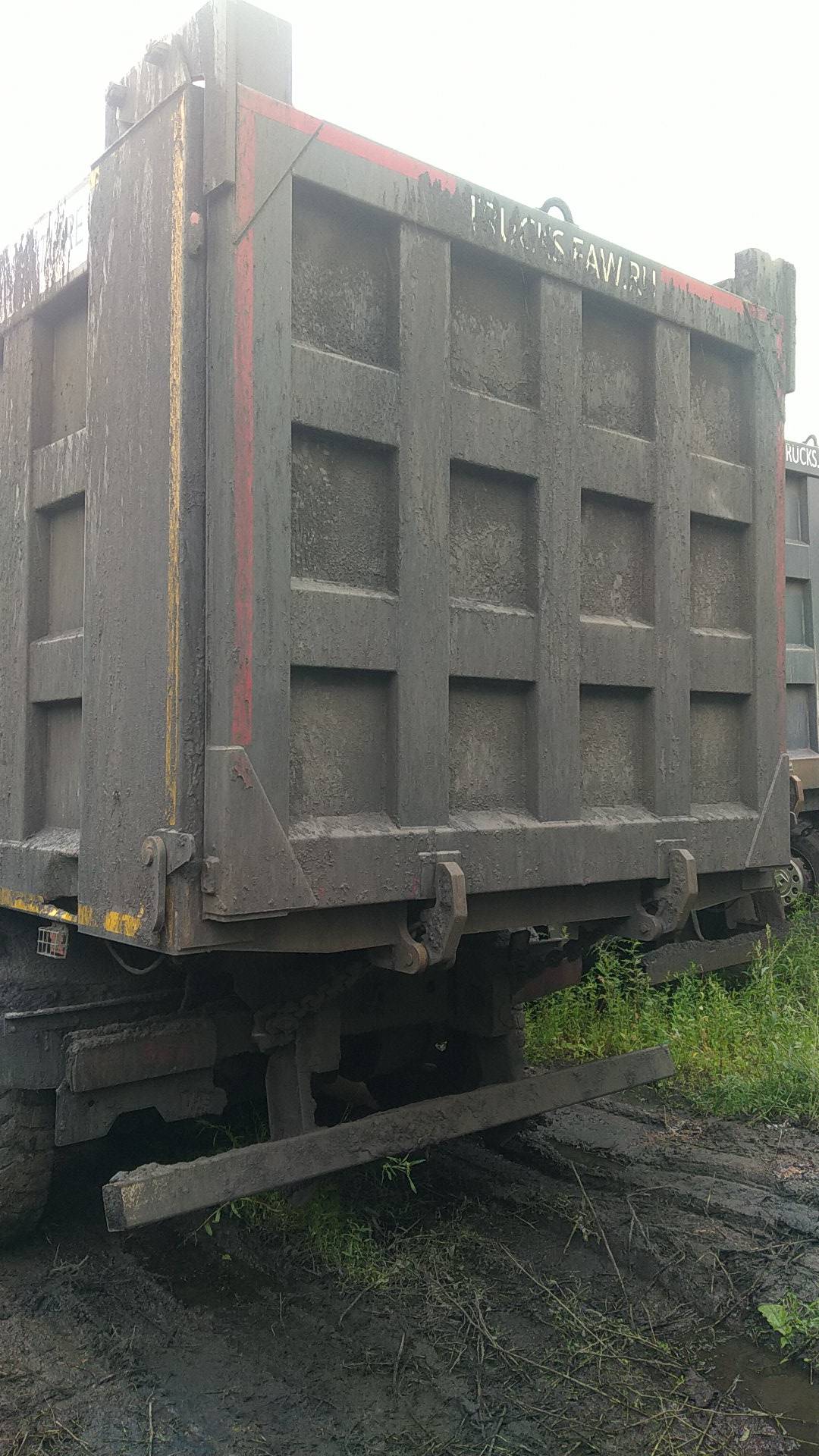 FAW CA3310P66K24T4E5 8х4,  106 468 км, 2024 года в лизинг