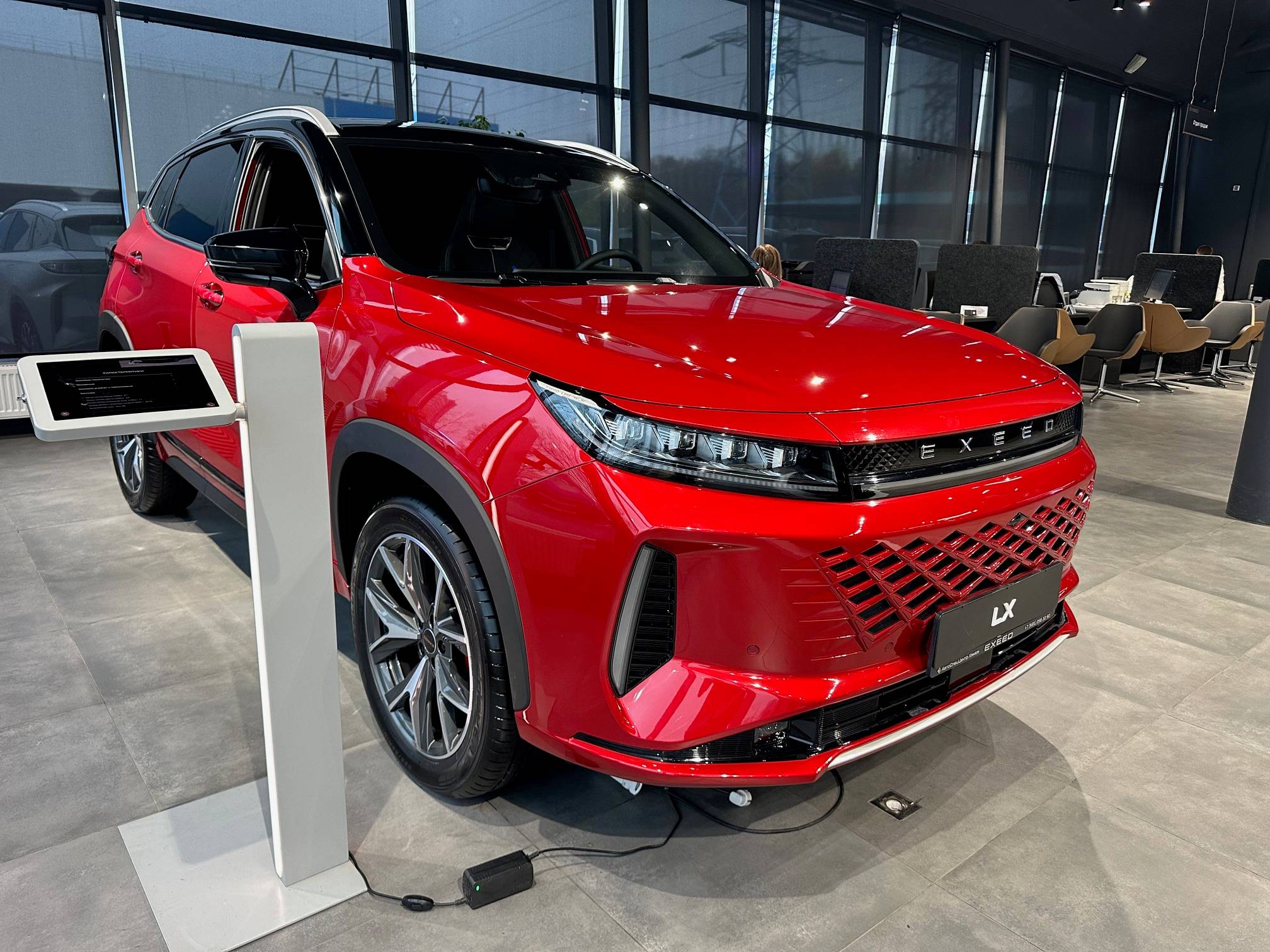 EXEED LX Premium 1.6T 7DCT 4WD