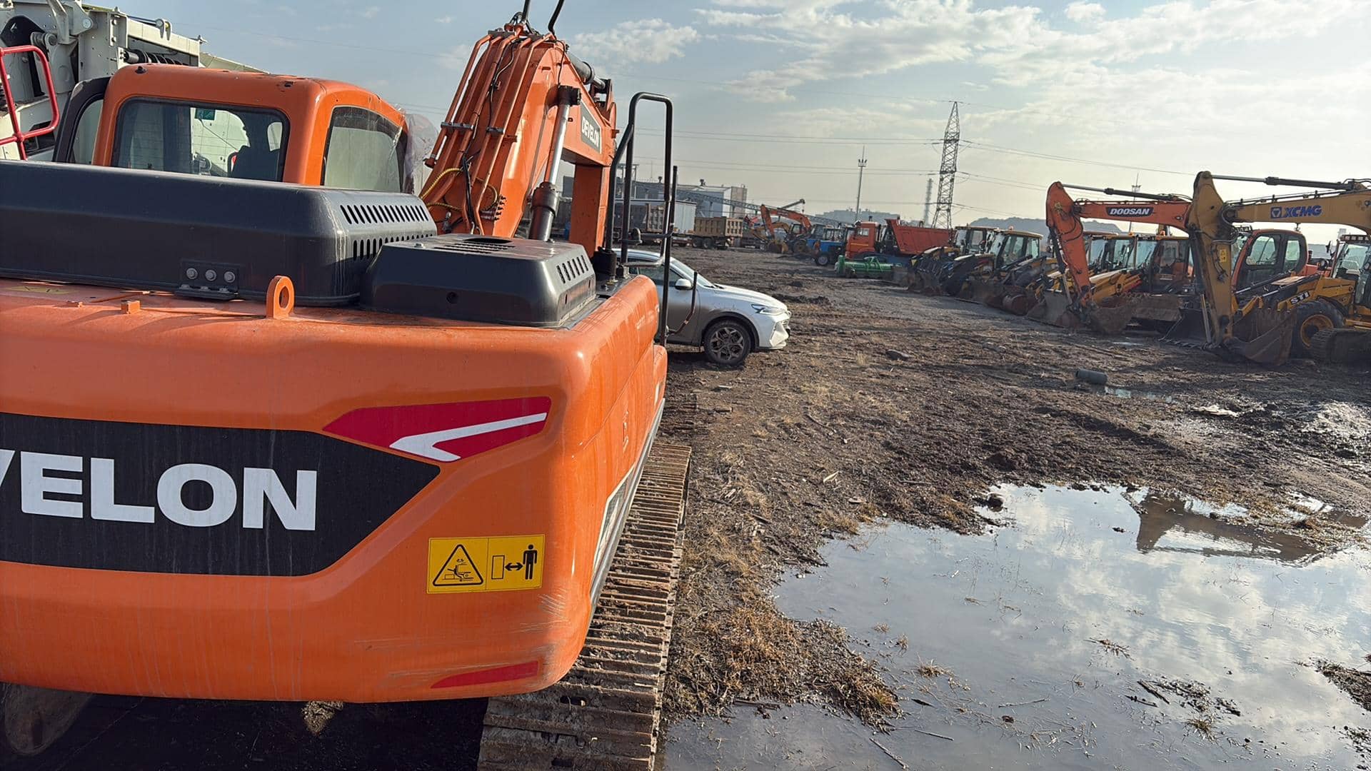DOOSAN/DEVELON DX210-7М, 2024 года в лизинг