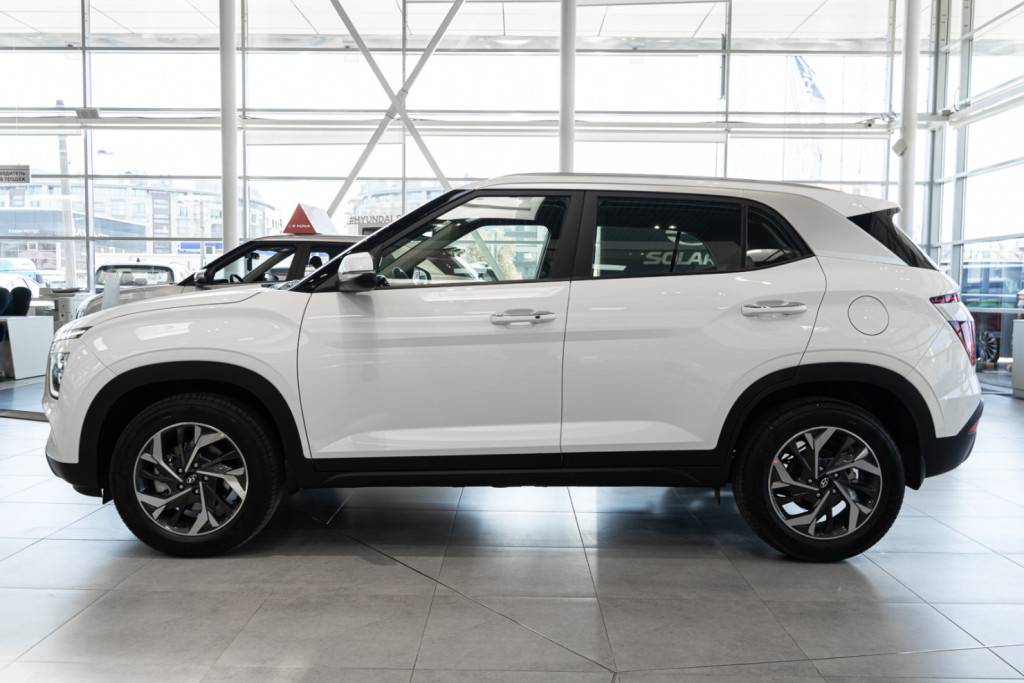 Solaris HC Lifestyle 1.6 6AT 2WD