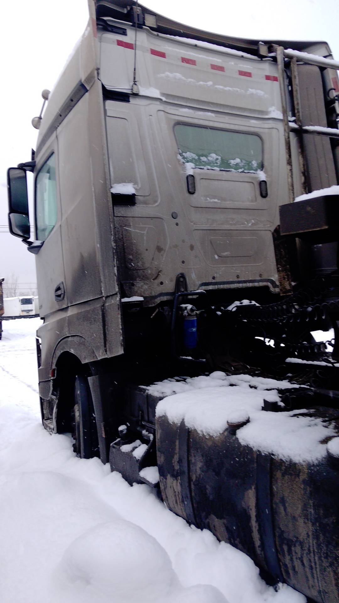 Mercedes-Benz Actros 1848 LS,  524 236 км, 2023 года в лизинг