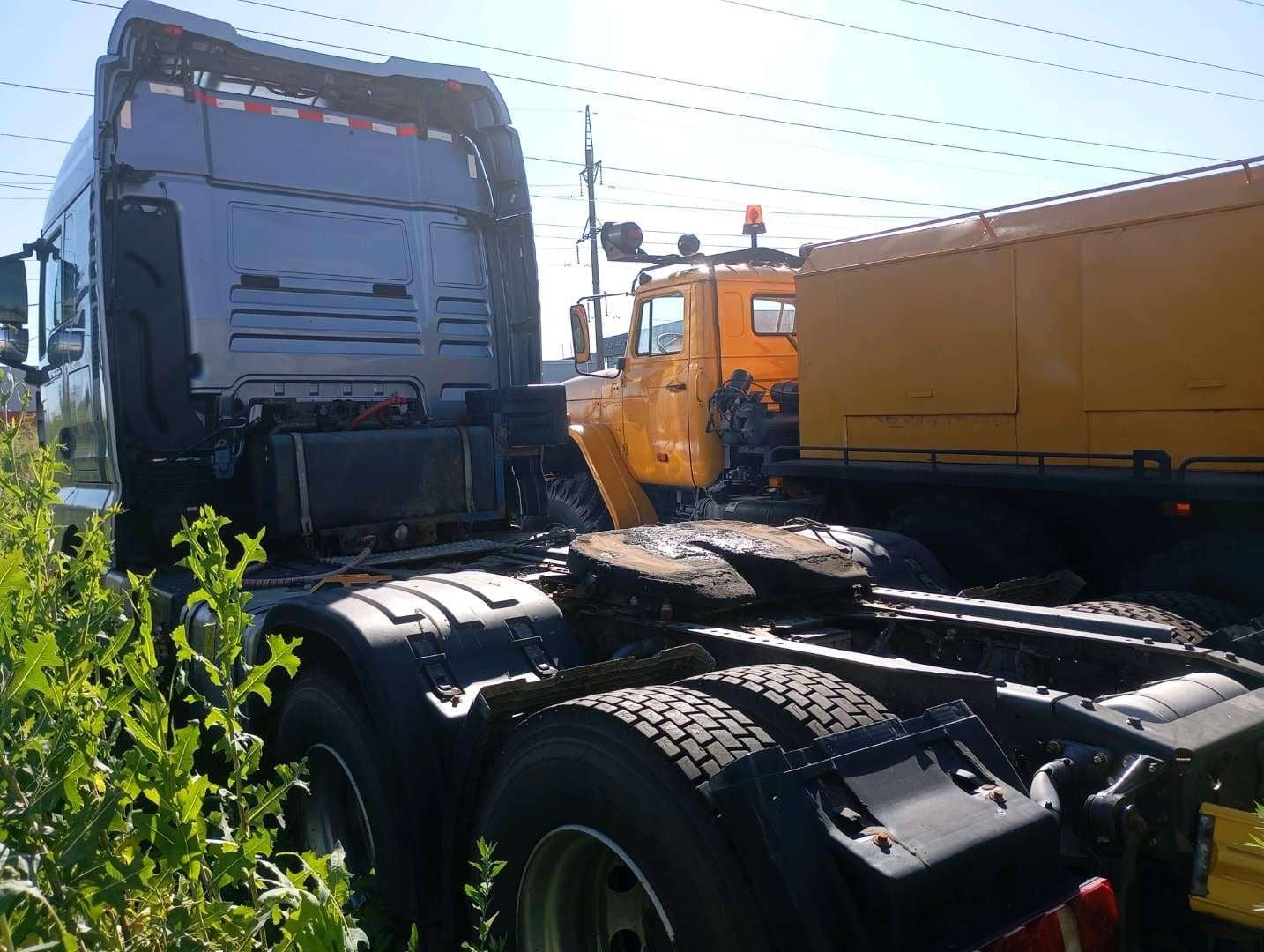 Sitrak С7Н MAX 6×4 ZZ4256V364HE,  163 477 км, 2023 года в лизинг