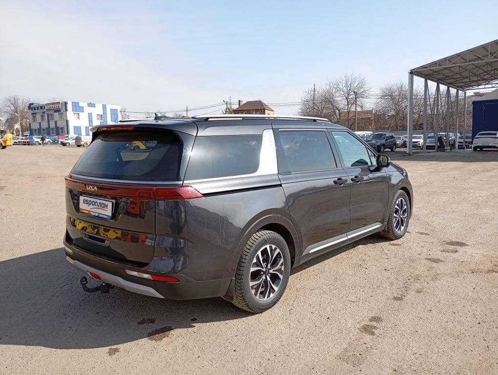 KIA Carnival,  55 684 км, 2022 года в лизинг