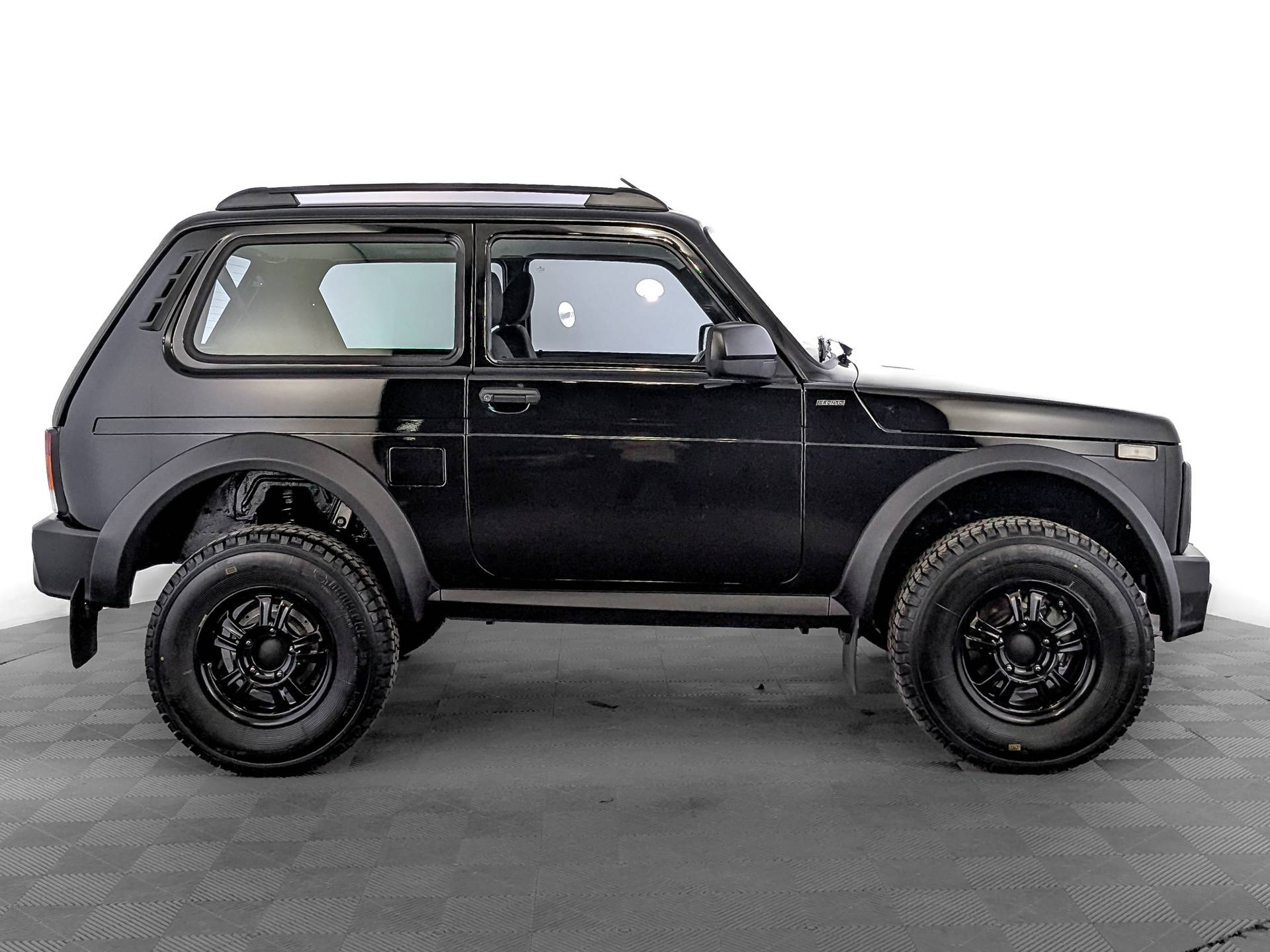 Lada Niva Legend Bronto Престиж 1.7 МТ (Prestige)
