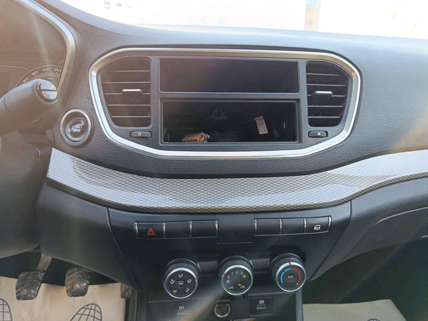 Lada Vesta седан,  120 785 км, 2023 года в лизинг