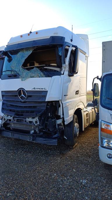 Mercedes-Benz Actros 5 L FHS 1845 LS 4x2 (BigSpace)