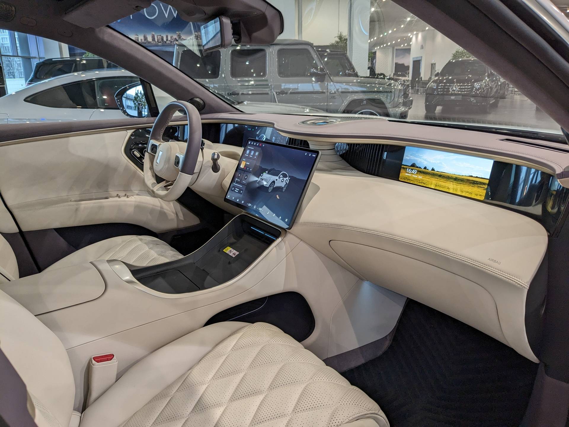 Avatr 11 116 kWh AWD 4 seats