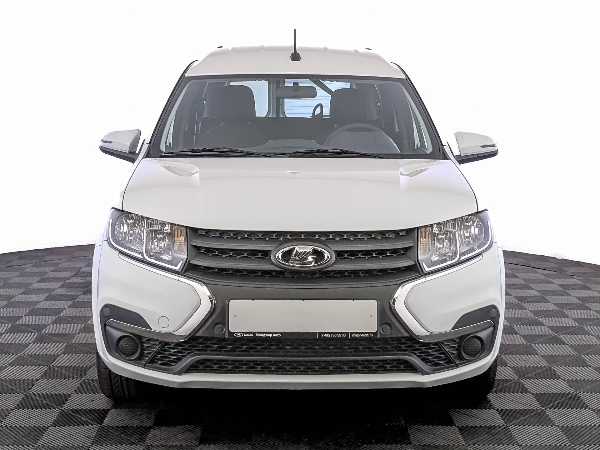 Lada Largus универсал Classic 5 мест 1.6 90hp 5MT