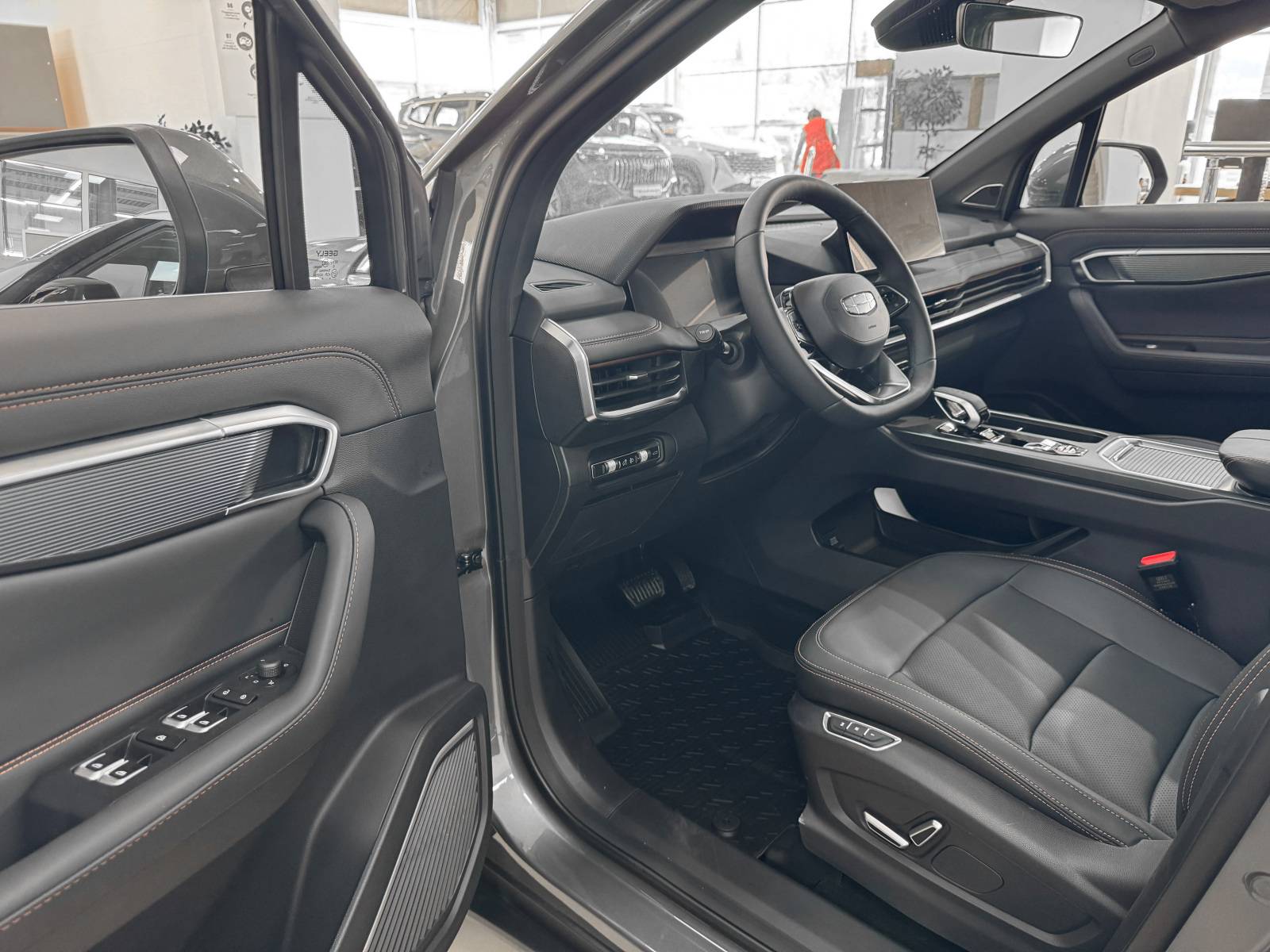 Geely Okavango Flagship 2.0T 7DCT 2WD