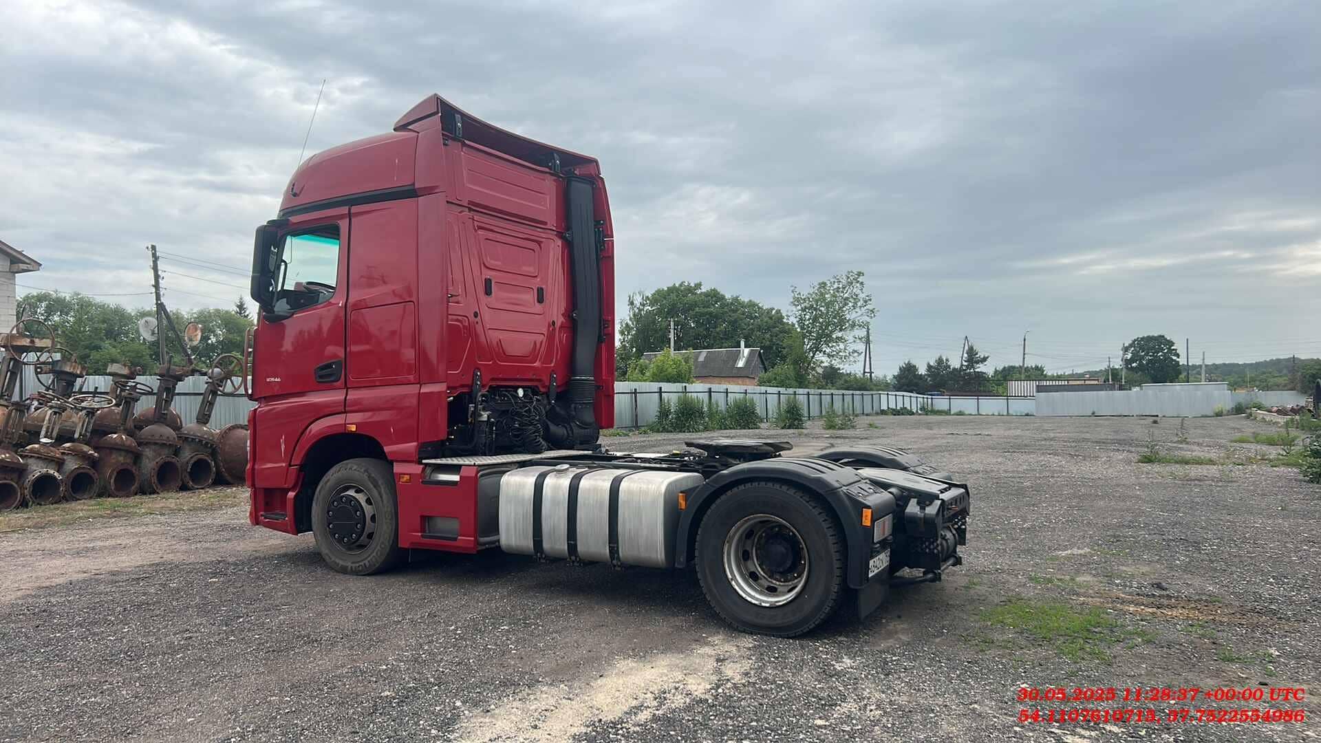 КАМАЗ 54901-СА (M1946),  74 214 км, 2023 года в лизинг