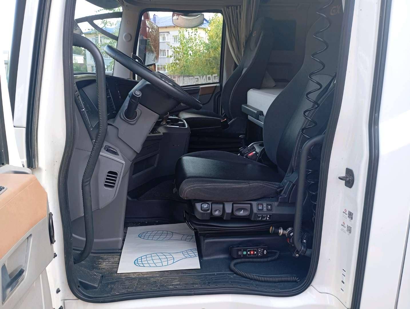 DongFeng DFH4271 6x4,  149 505 км, 2024 года в лизинг