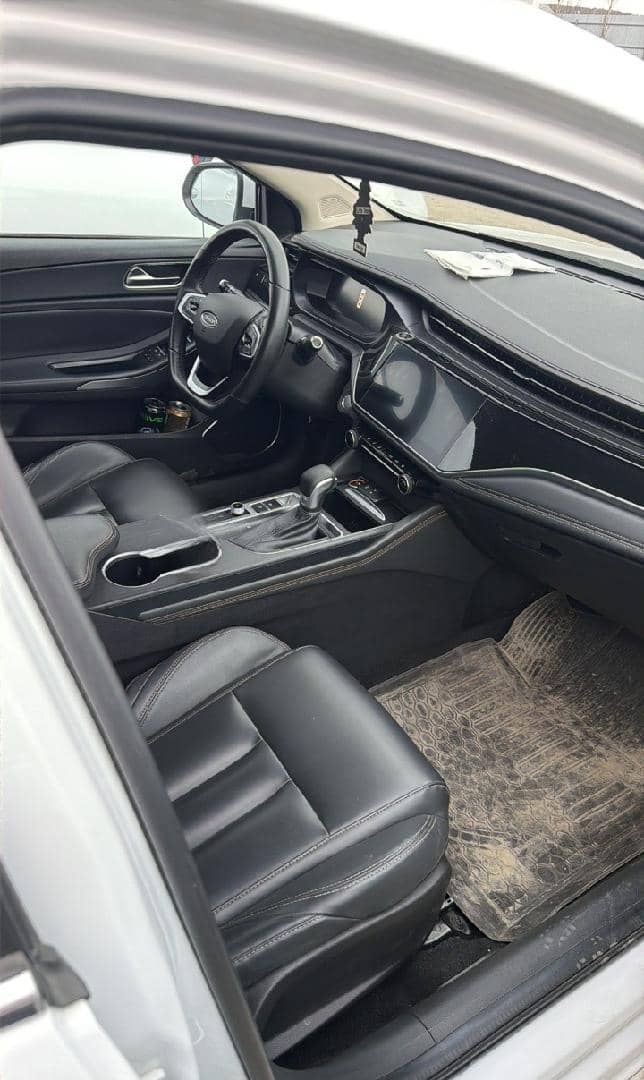 OMODA S5,  109 531 км, 2024 года в лизинг
