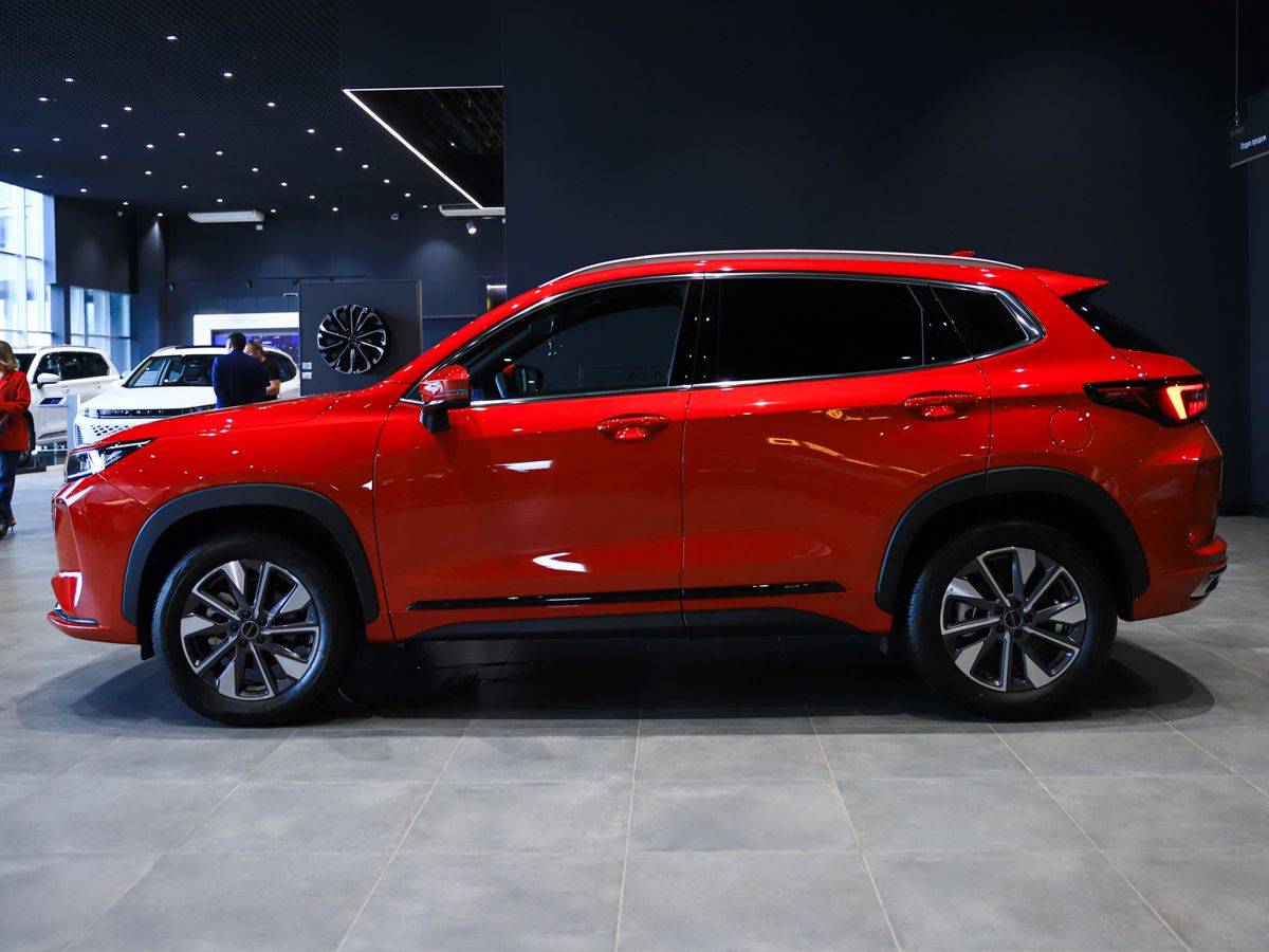 EXEED LX Premium 1.6T 7DCT 4WD