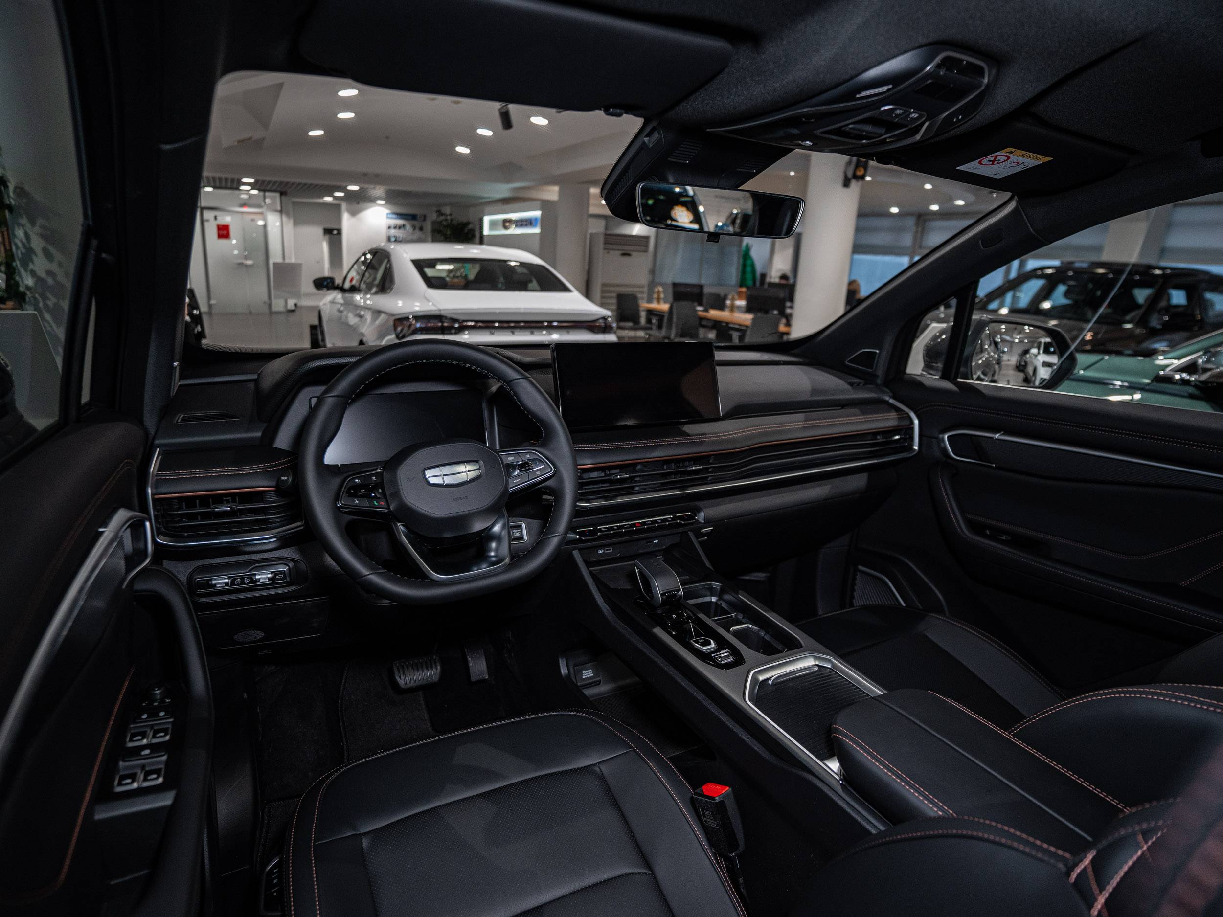 Geely Okavango Флагман 2.0Т АТ