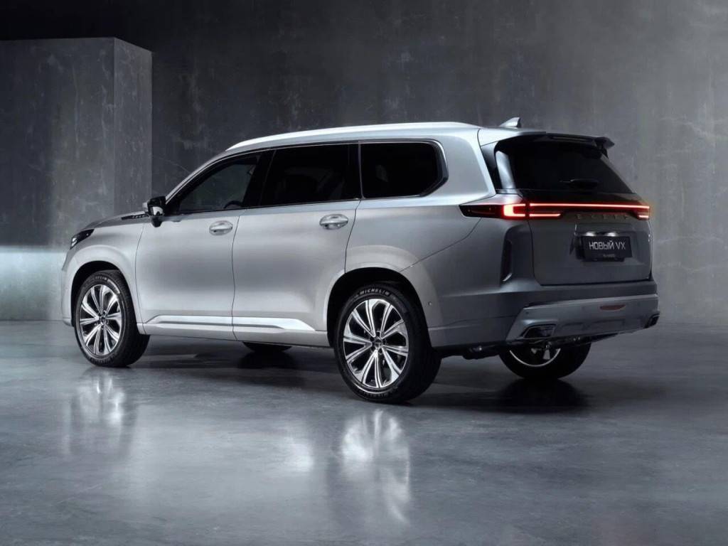 EXEED VX President 7 мест 2.0T 8AT 4WD
