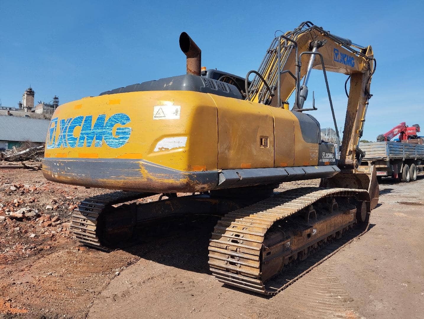 XCMG/MGCM XE260D,  16 124 км, 2022 года в лизинг
