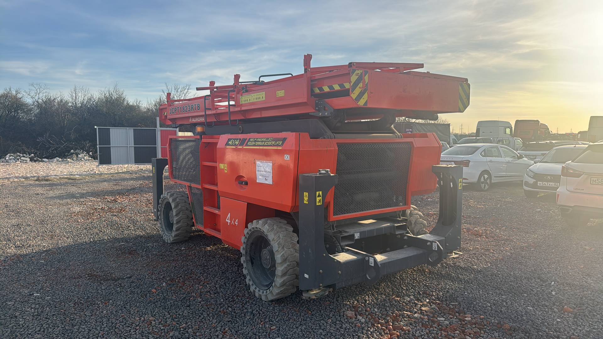 Dingli JCPT1823RTB Самоходный ножничный подъемник, 2023 года в лизинг