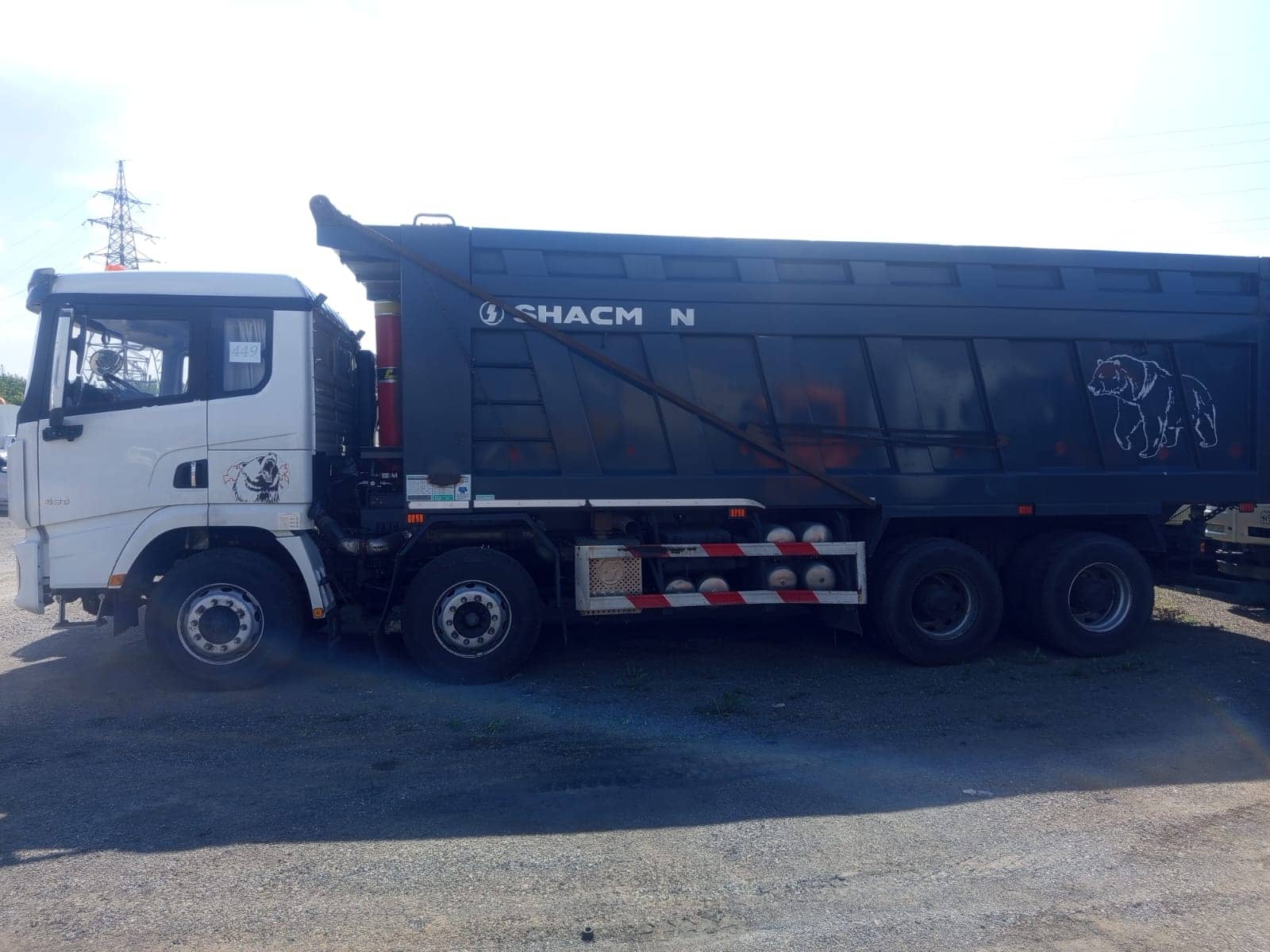 Shacman SX33186V366,  42 801 км, 2024 года