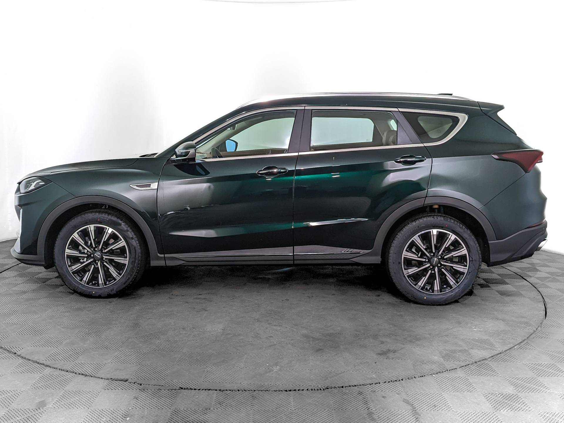 Jetour X70 Plus 1.6TGDI-7DCT Luxury