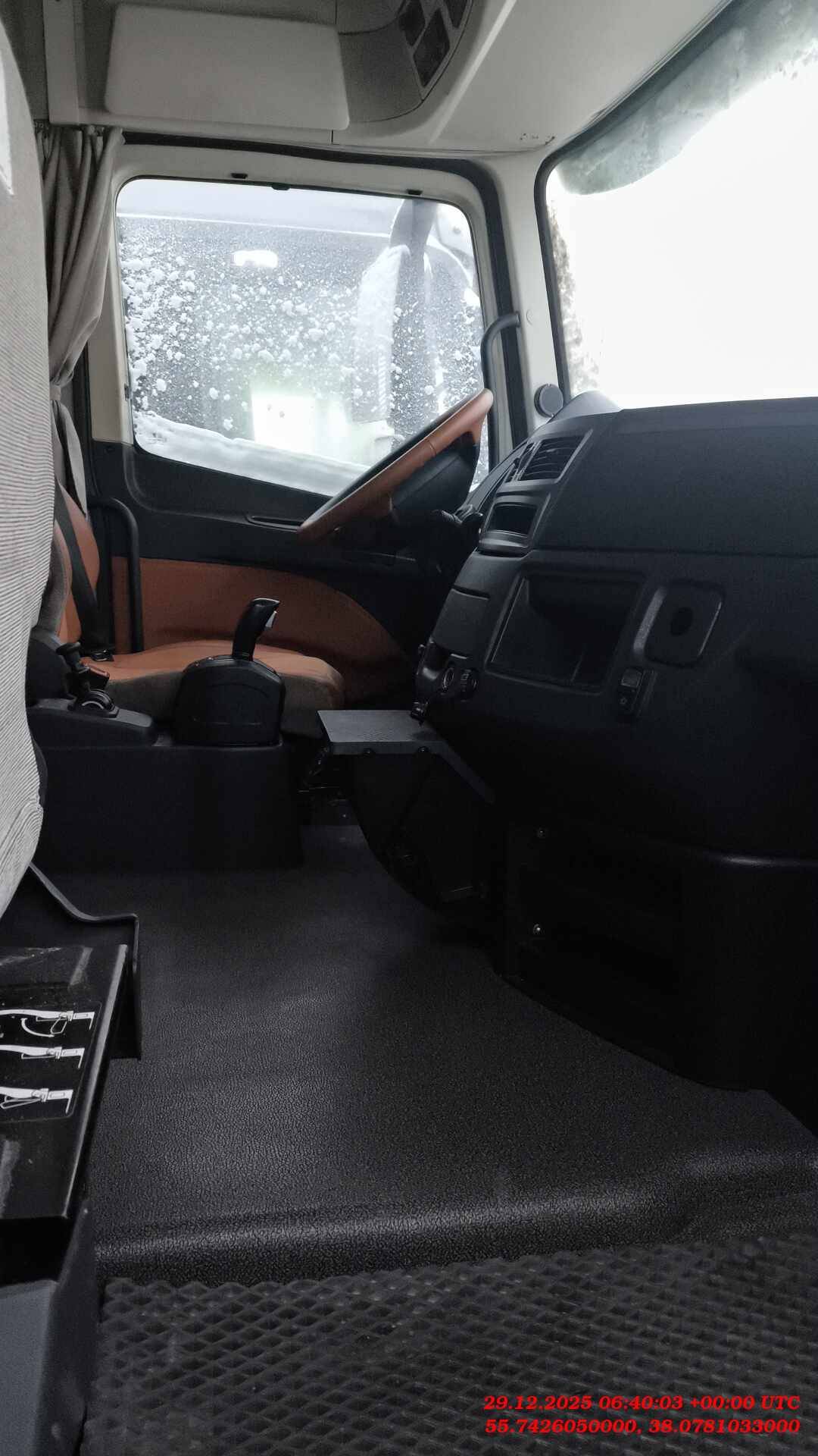 VALDAI Valdai 45 (FB2R13),  235 597 км, 2024 года в лизинг