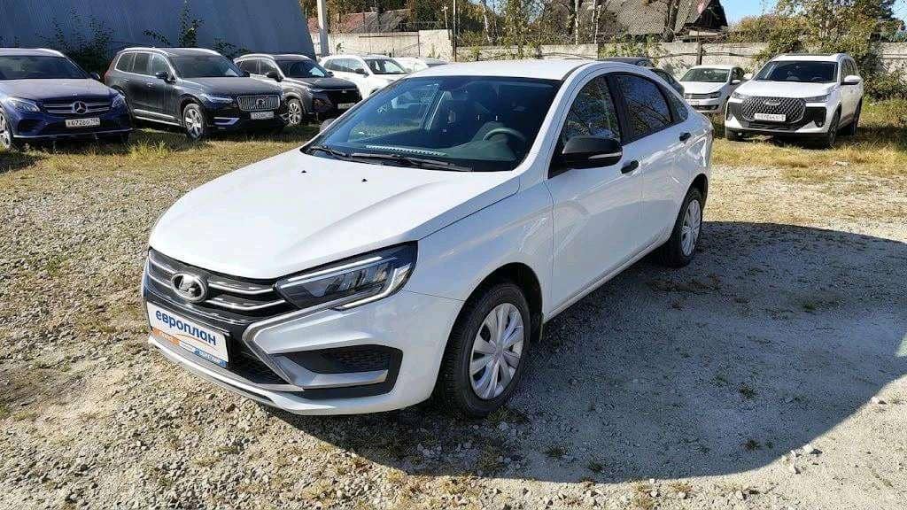 Lada Vesta седан,  28 857 км, 2023 года в лизинг
