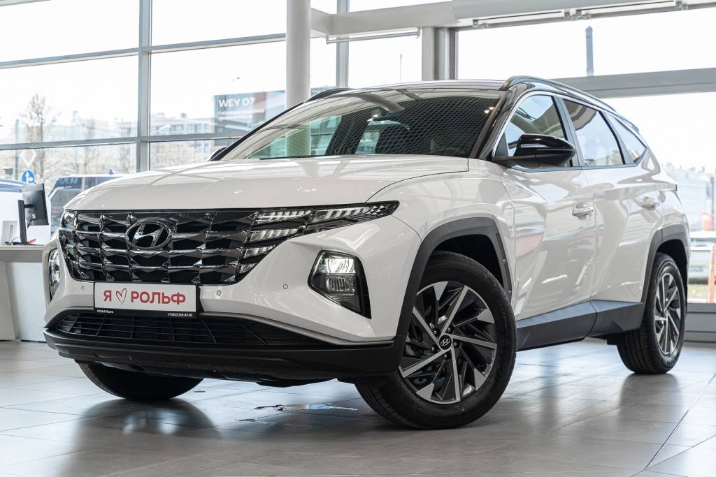Hyundai Tucson Travel 2.0 6AT 4WD