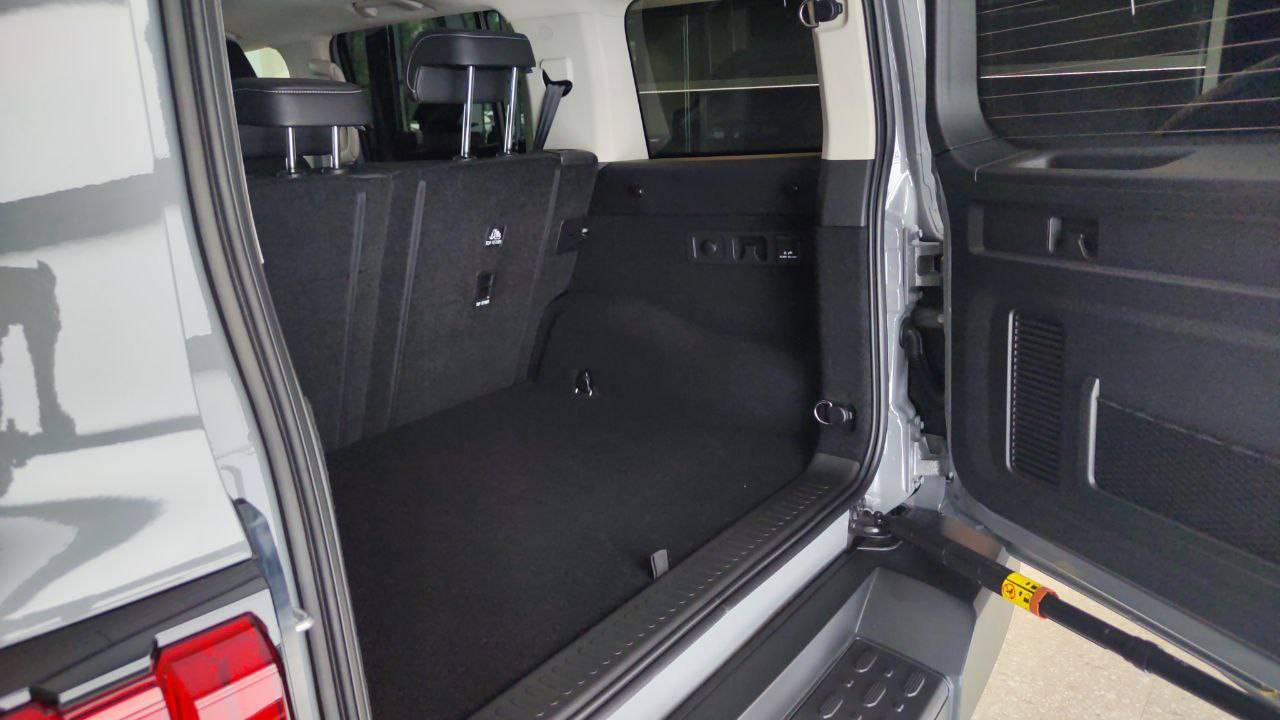 Tank 300 Premium 2.0 8AT 4WD