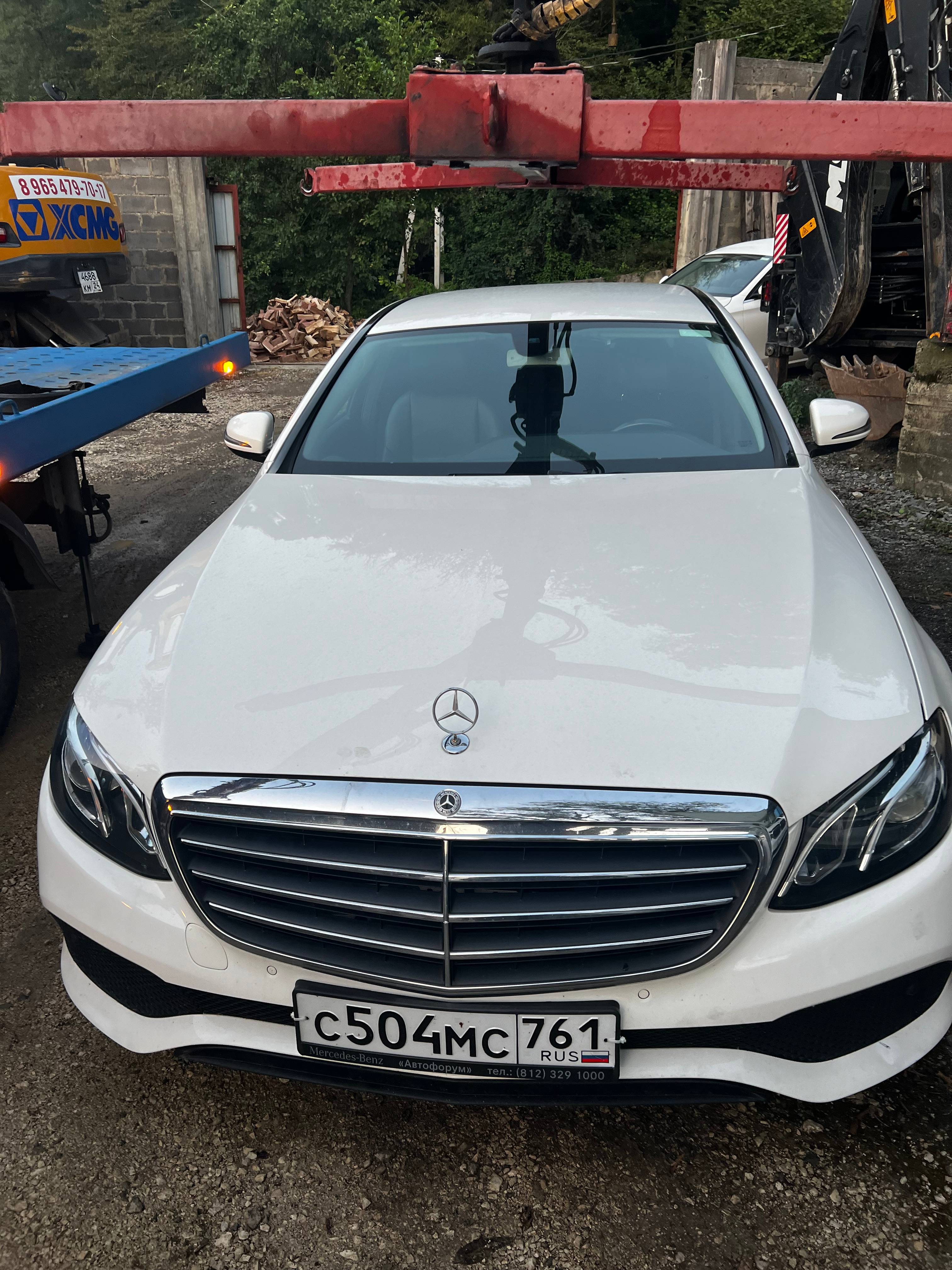 Mercedes-Benz E седан,  257 000 км, 2018 года в лизинг