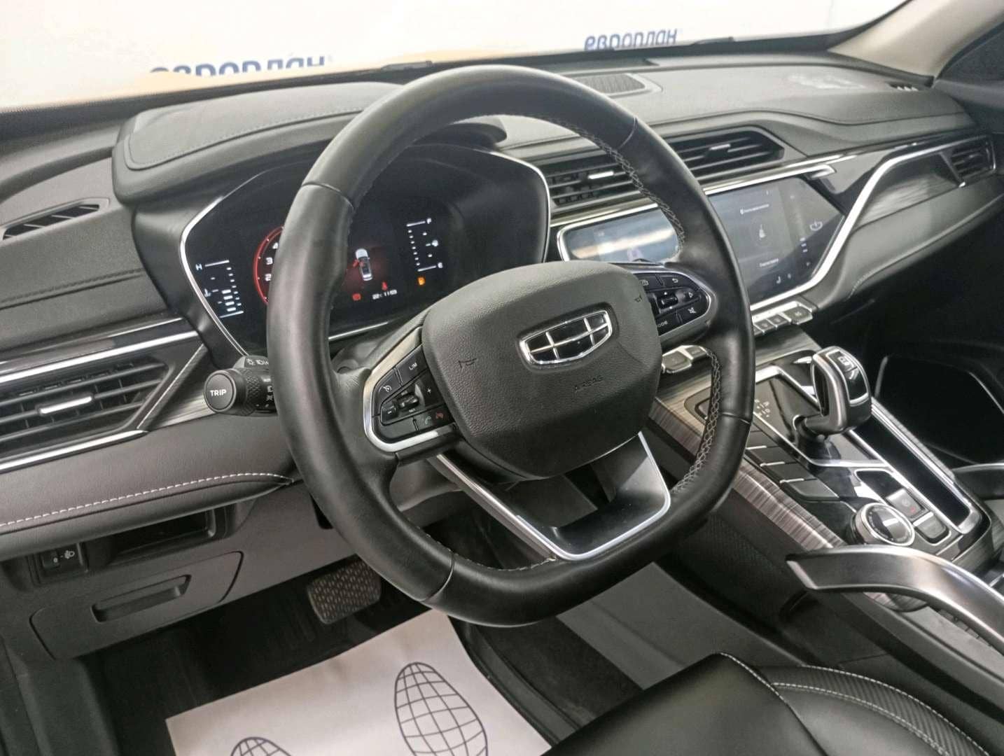 Geely Atlas Pro,  225 676 км, 2023 года в лизинг