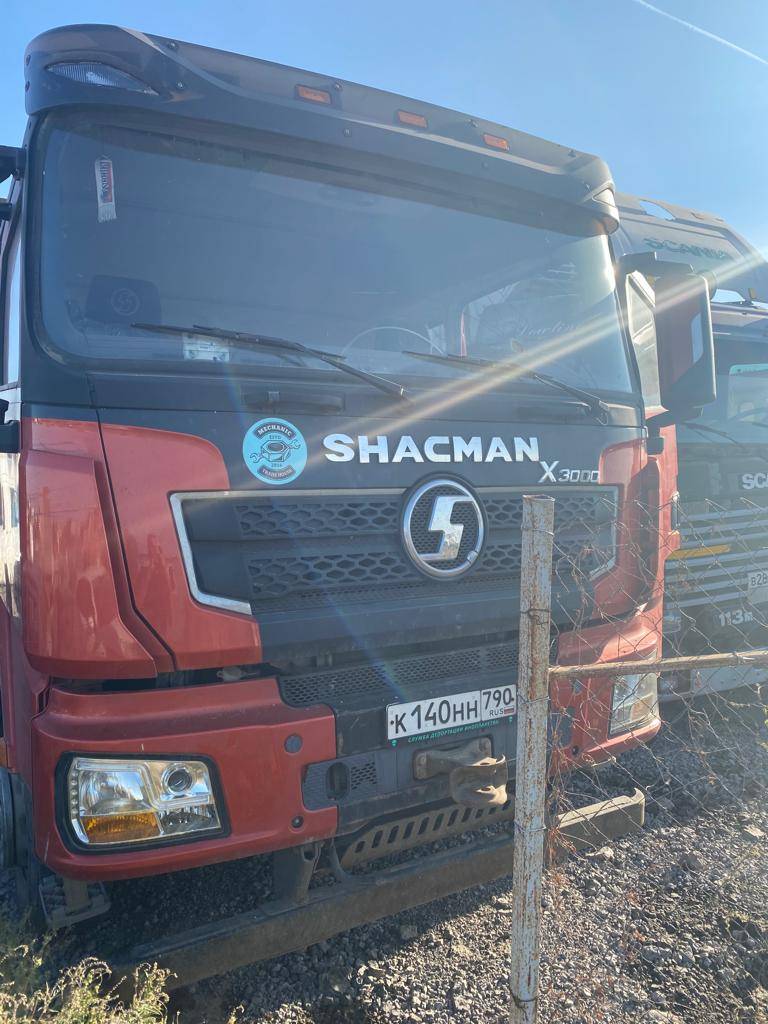 Shacman SX32586T384